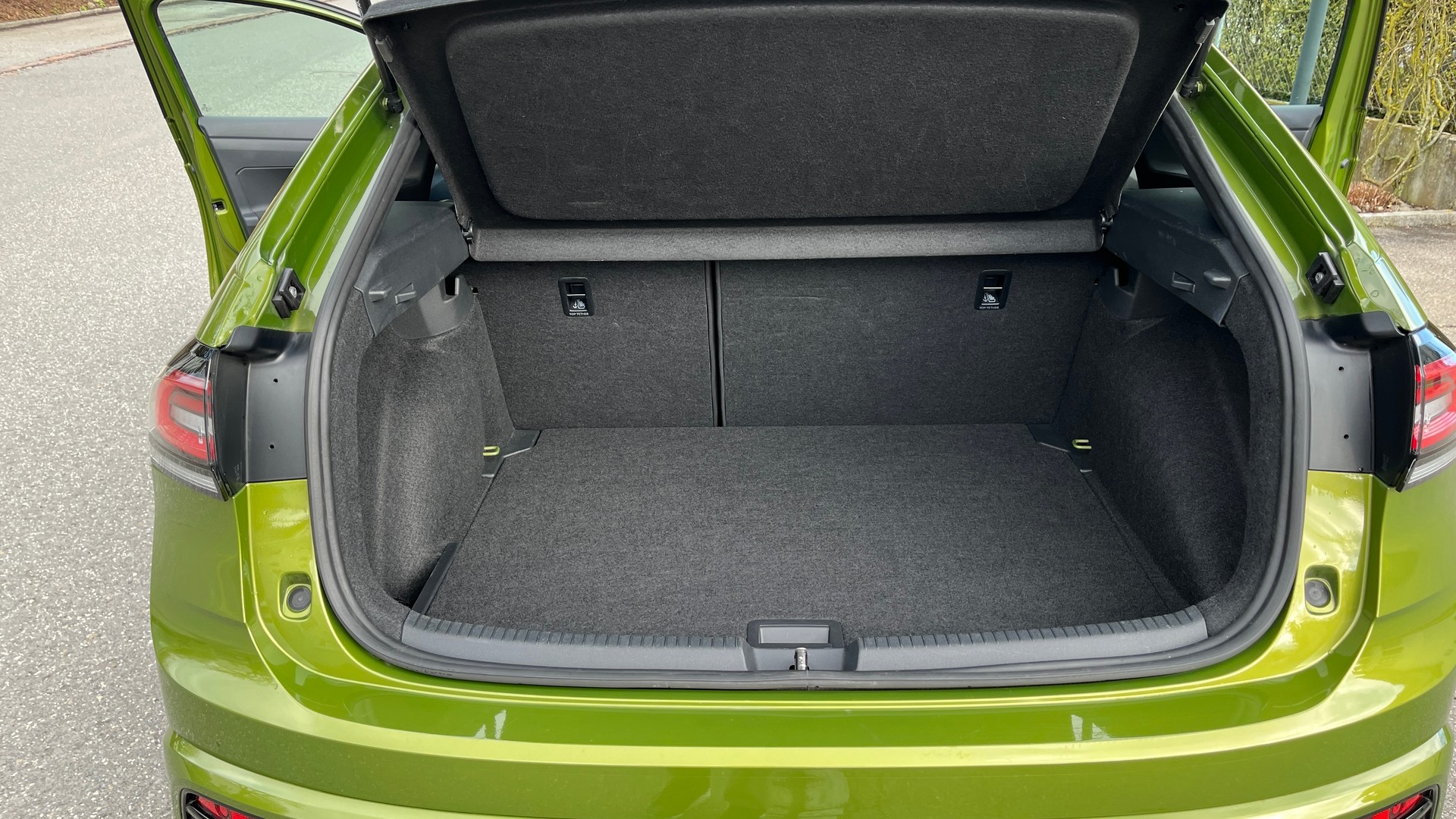 VW Taigo 1.5 TSI R-Line DSG, 149 PS-image-9