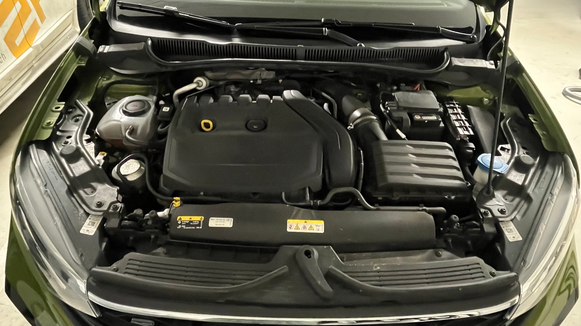 VW Taigo 1.5 TSI R-Line DSG, 149 PS-image-17