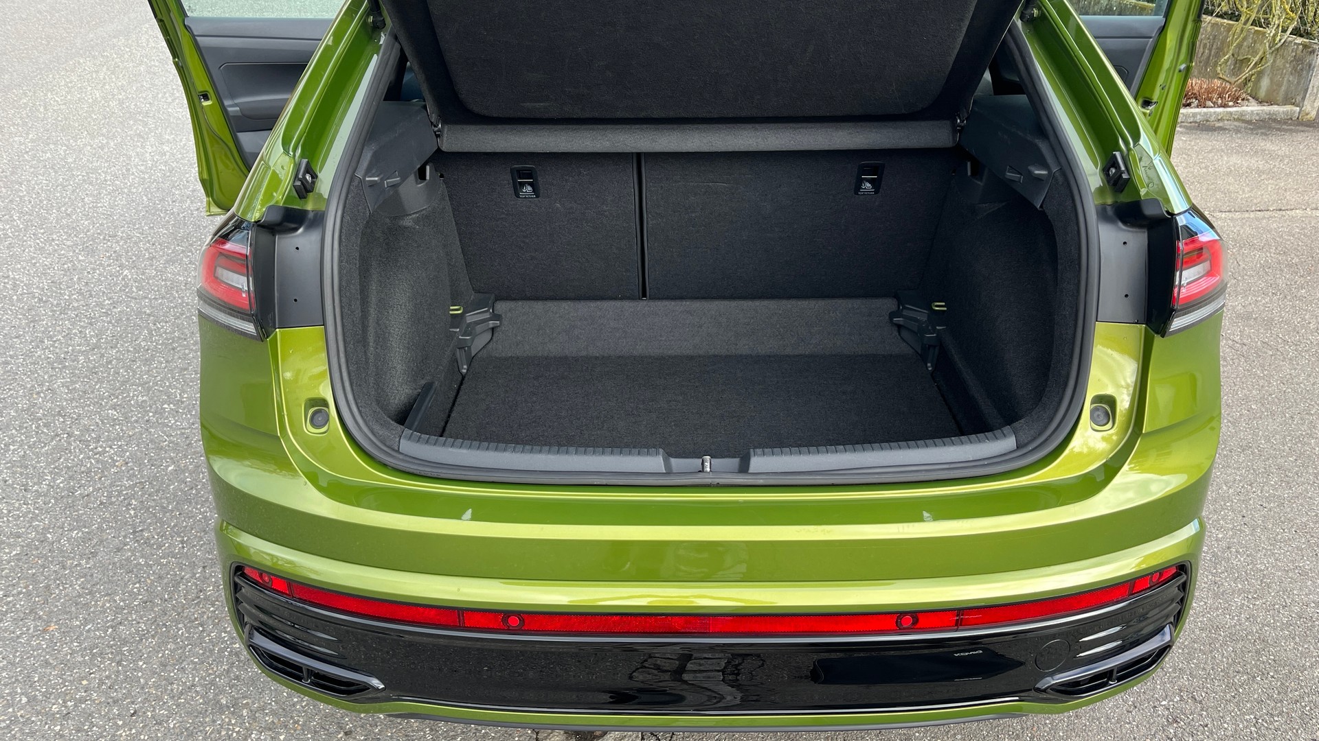 VW Taigo 1.5 TSI R-Line DSG, 149 PS-image-8