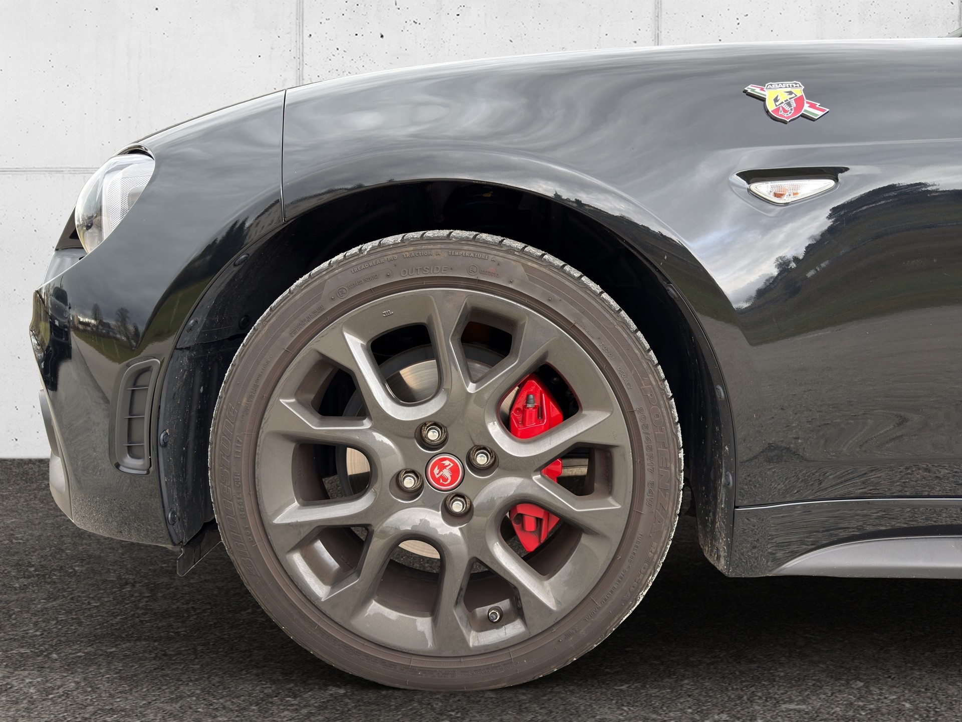 FIAT 124 Spider 1.4 TB Abarth Automatic-image-27
