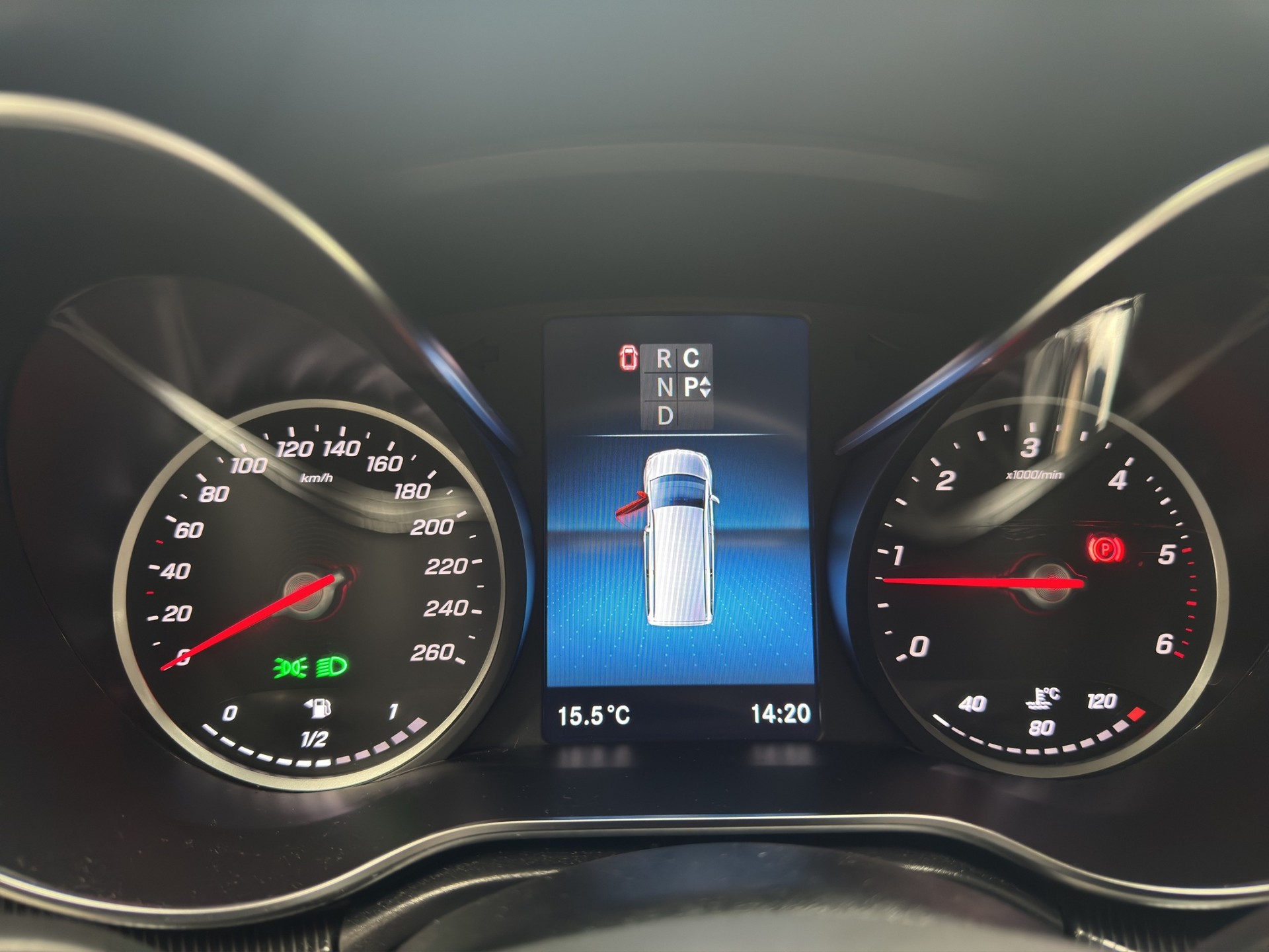 MERCEDES-BENZ V 220 d lang 9G-Tronic 7Pl.-image-10