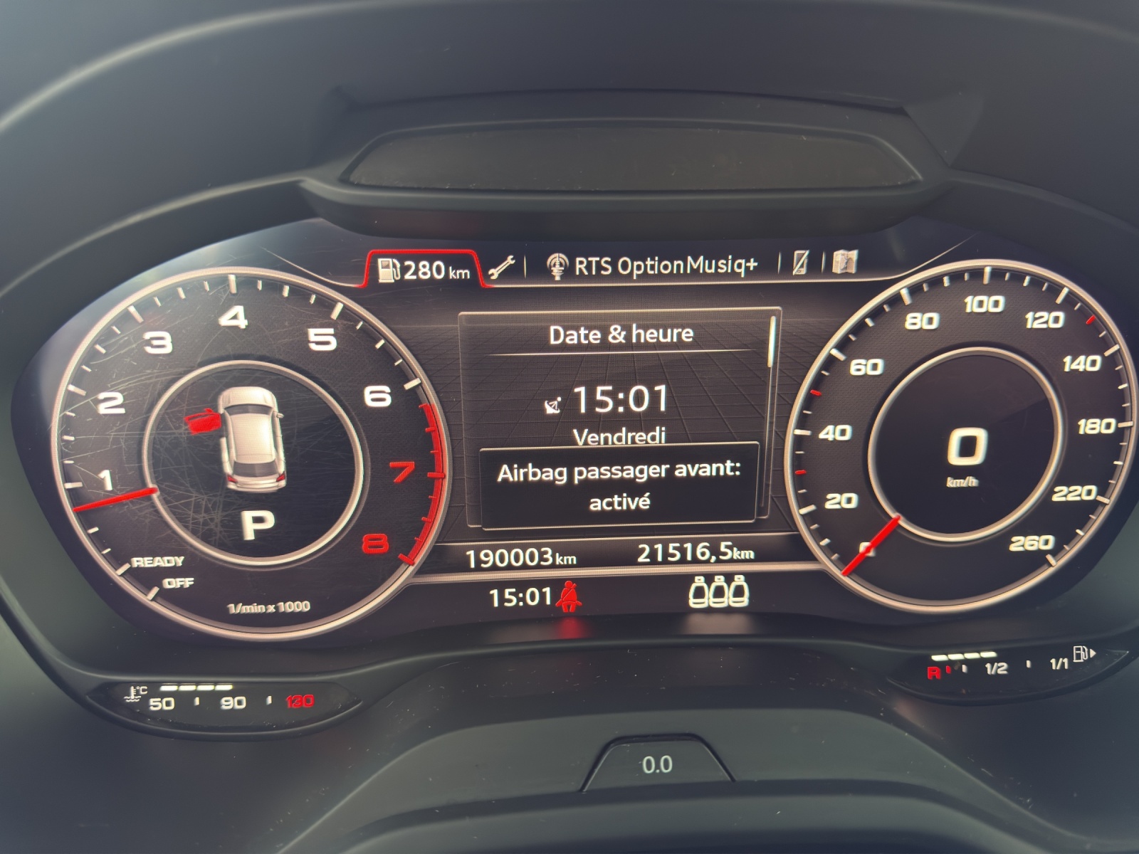 AUDI Q2 1.4 TFSI sport S-tronic-image-15