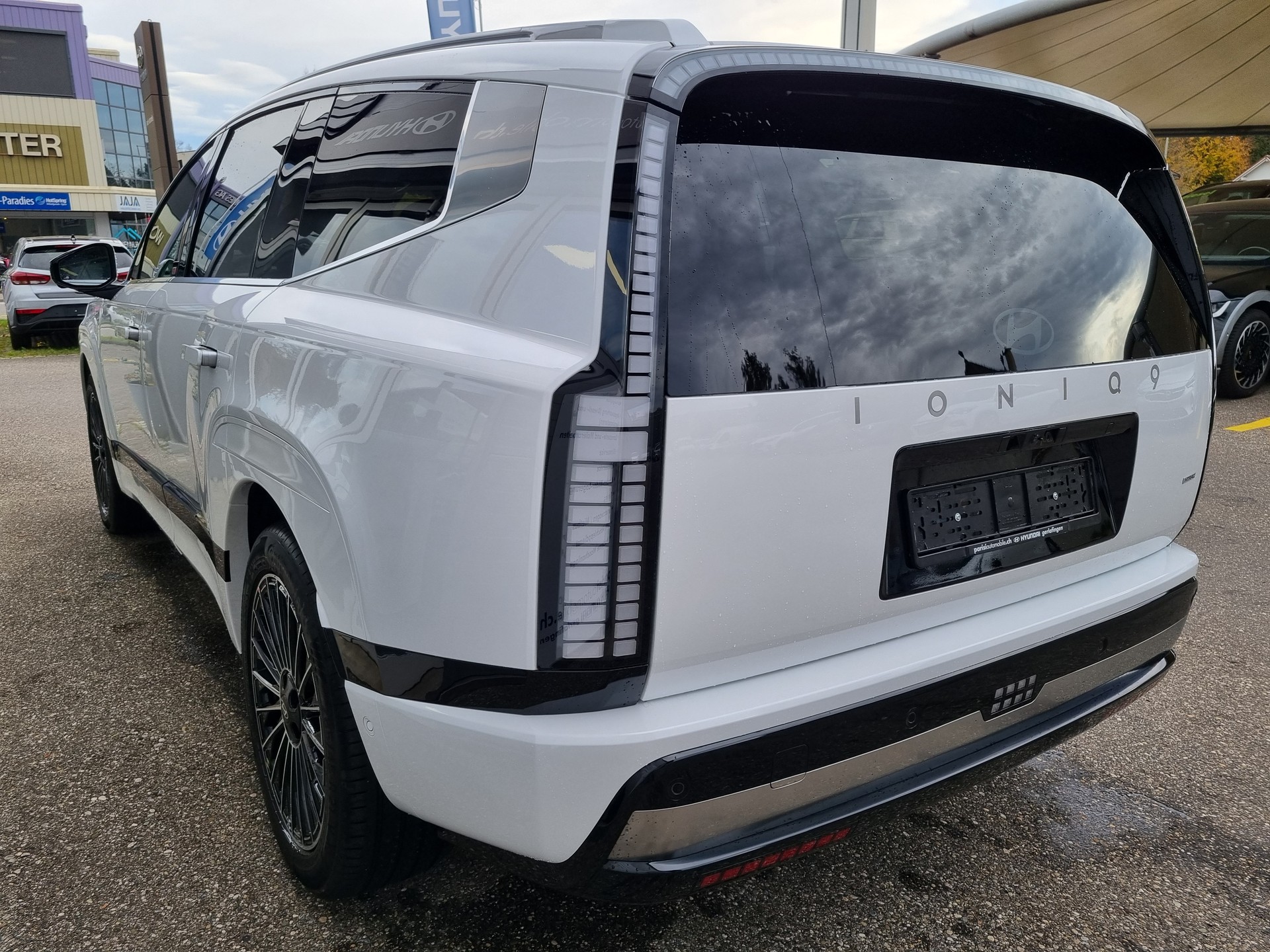 HYUNDAI Ioniq 9 110kWh Vertex Caligraphy 4WD-image-6