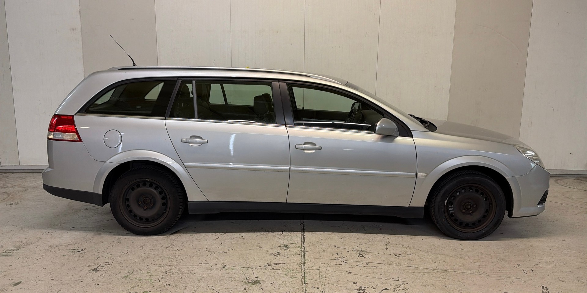 OPEL Vectra 2.2 Diamond Automatic-image-3