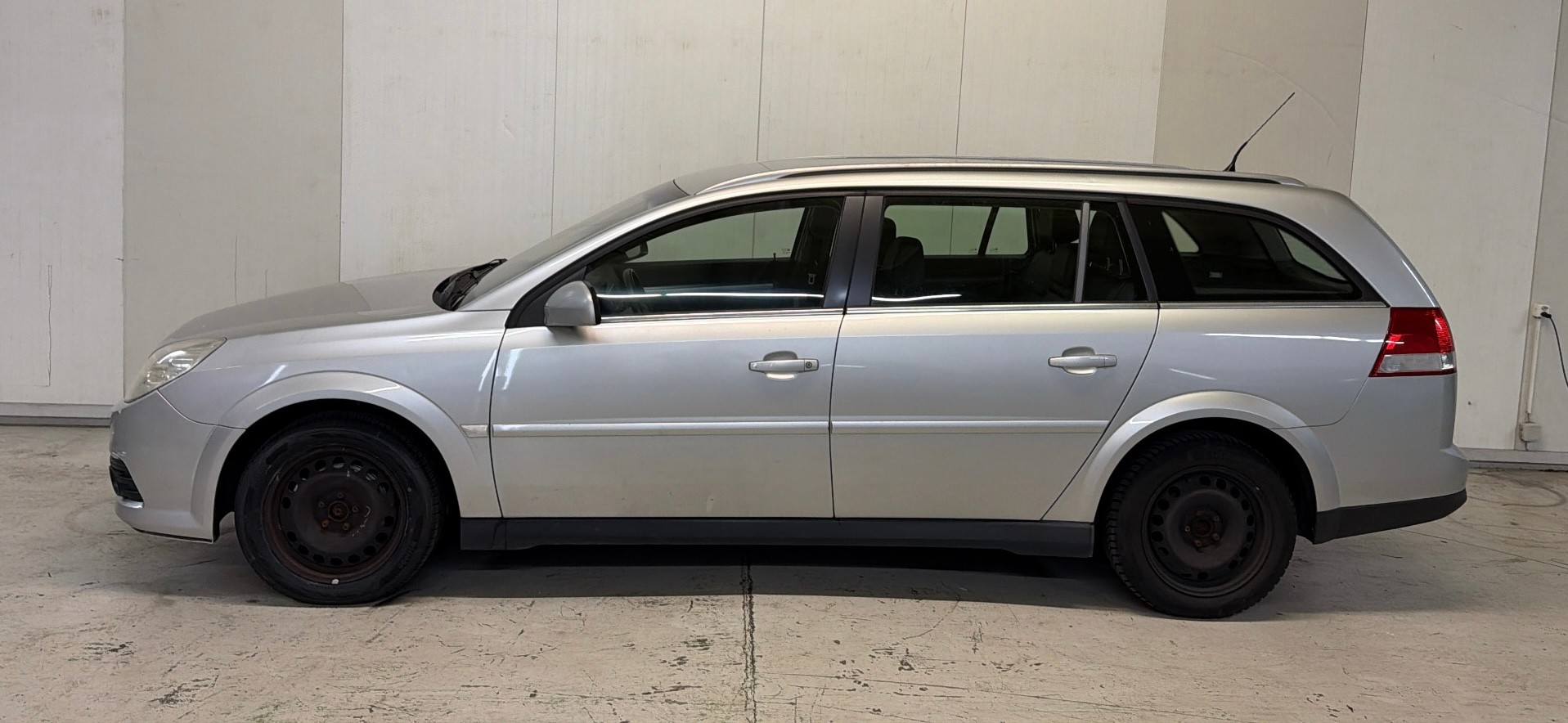 OPEL Vectra 2.2 Diamond Automatic-image-4
