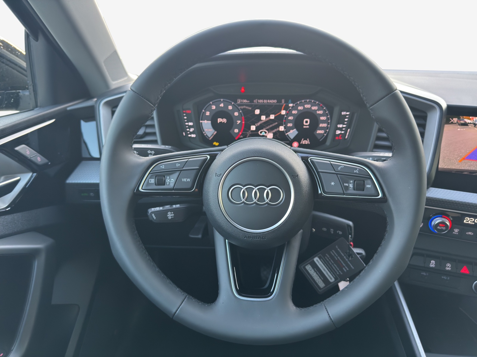 AUDI A1 Sportback 30 TFSI Attraction S-tronic-image-9
