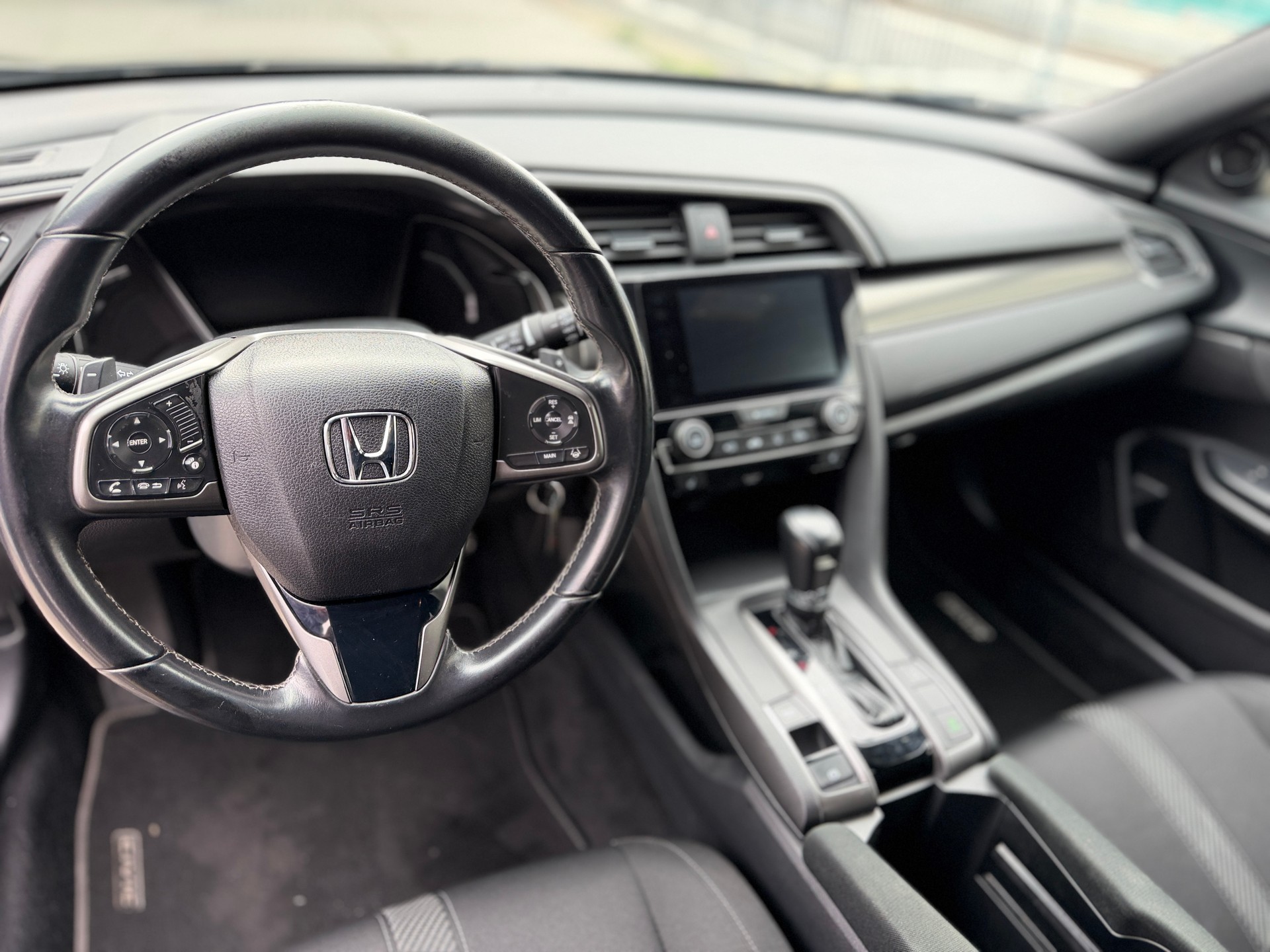 HONDA Civic 1.0 VTEC Elegance CVT-image-12