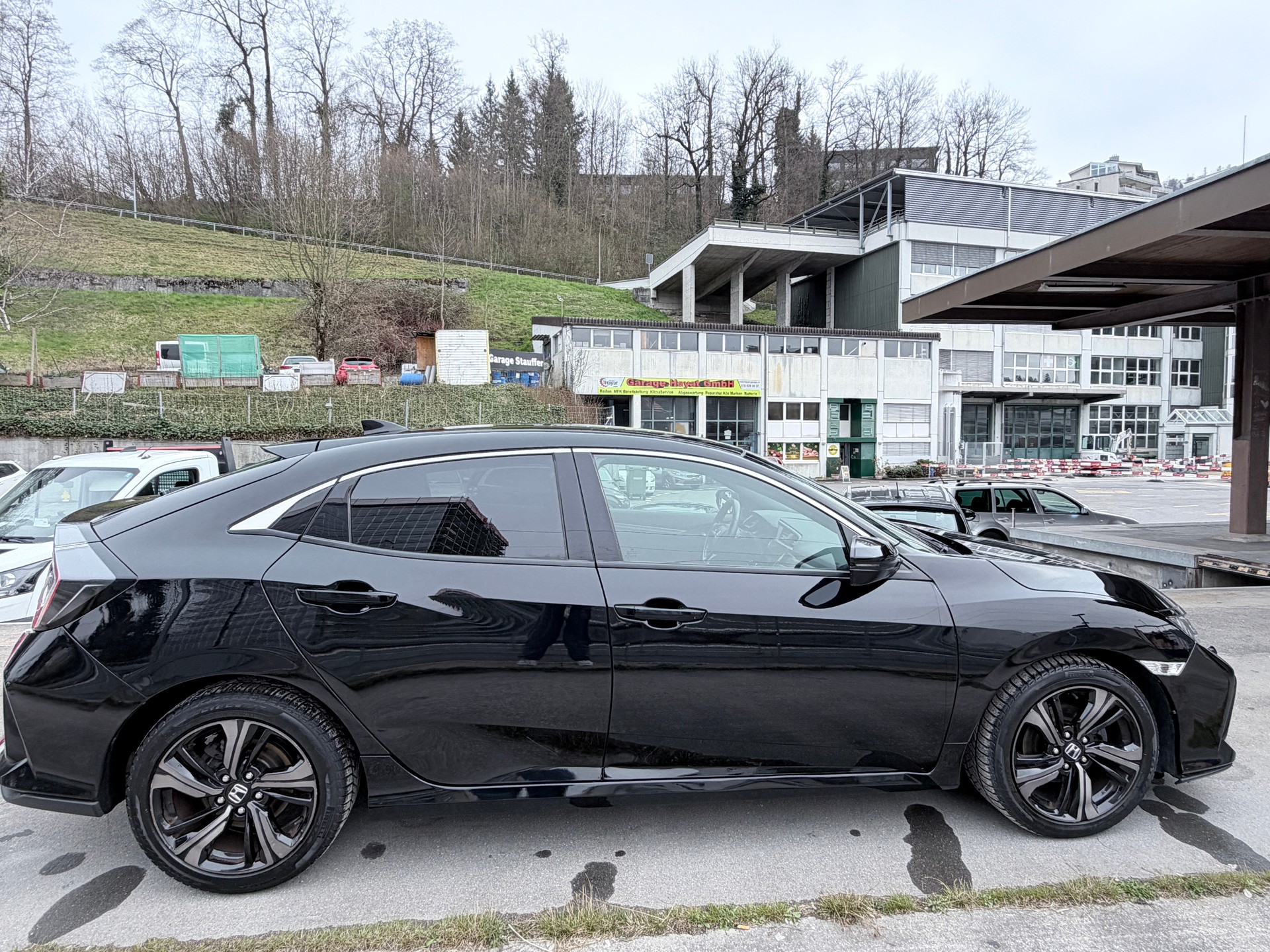 HONDA Civic 1.0 VTEC Elegance CVT-image-6
