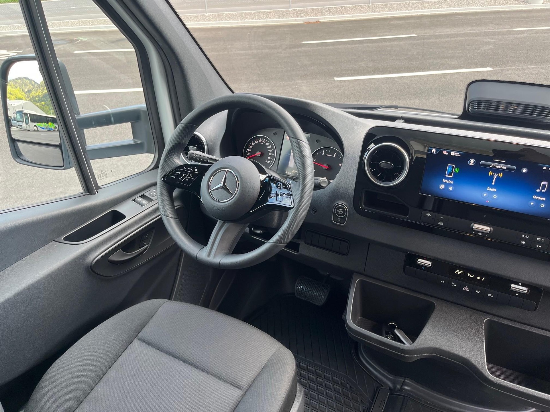 MERCEDES-BENZ Sprinter 317 Kab.-Ch. 4325 L 2.0 CDI 170 Pro-image-12