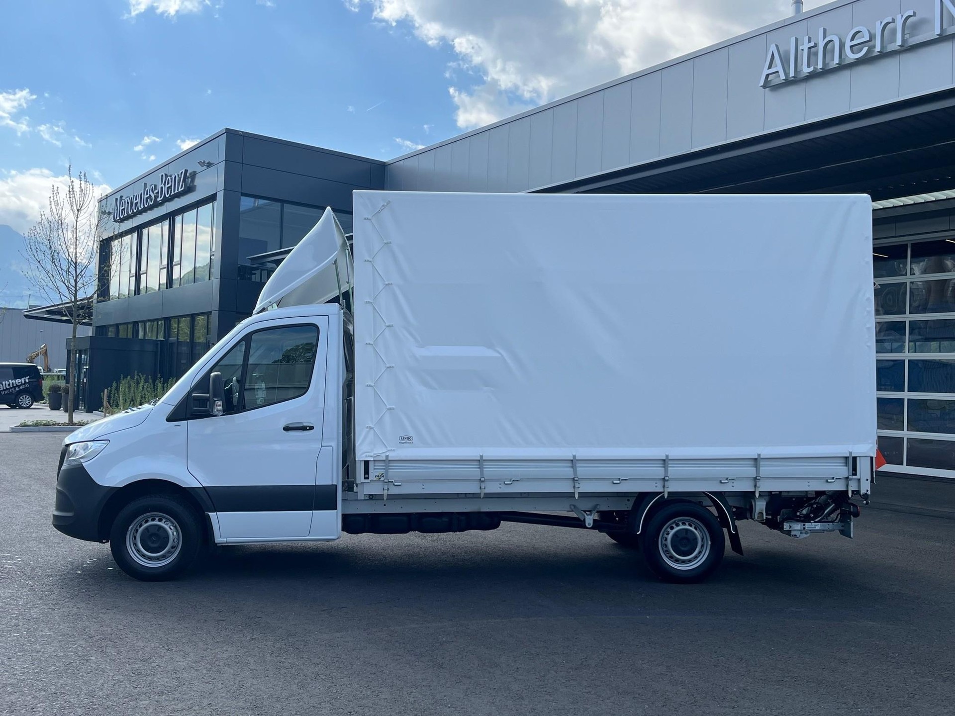 MERCEDES-BENZ Sprinter 317 Kab.-Ch. 4325 L 2.0 CDI 170 Pro-showroom-element-2