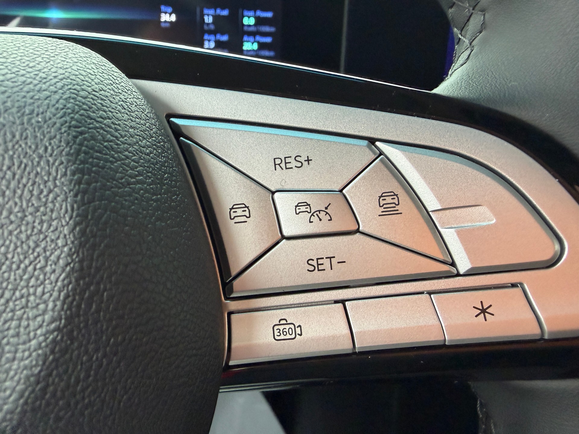 FORTHING 9 1.5T PHEV 7 Sitze Full Option Plugin-image-17