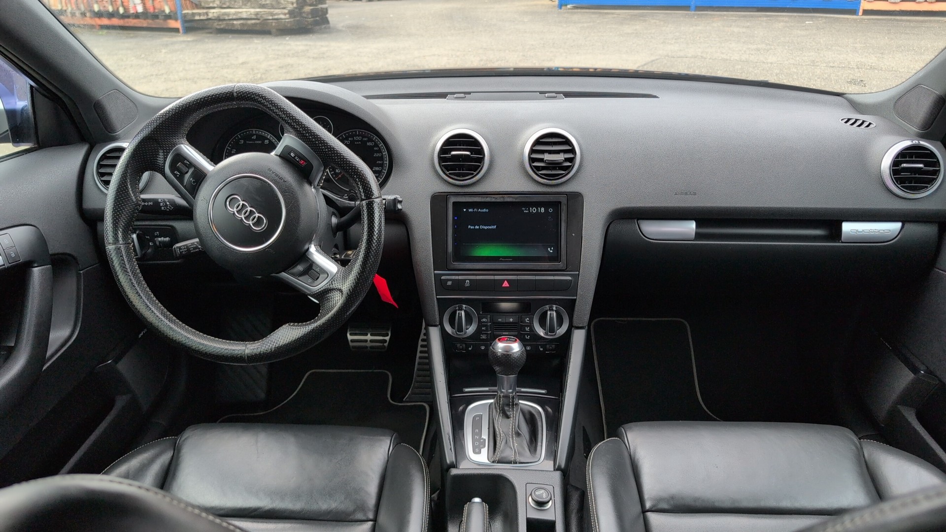 AUDI RS3 Sportback 2.5 TFSI quattro S-tronic-image-5