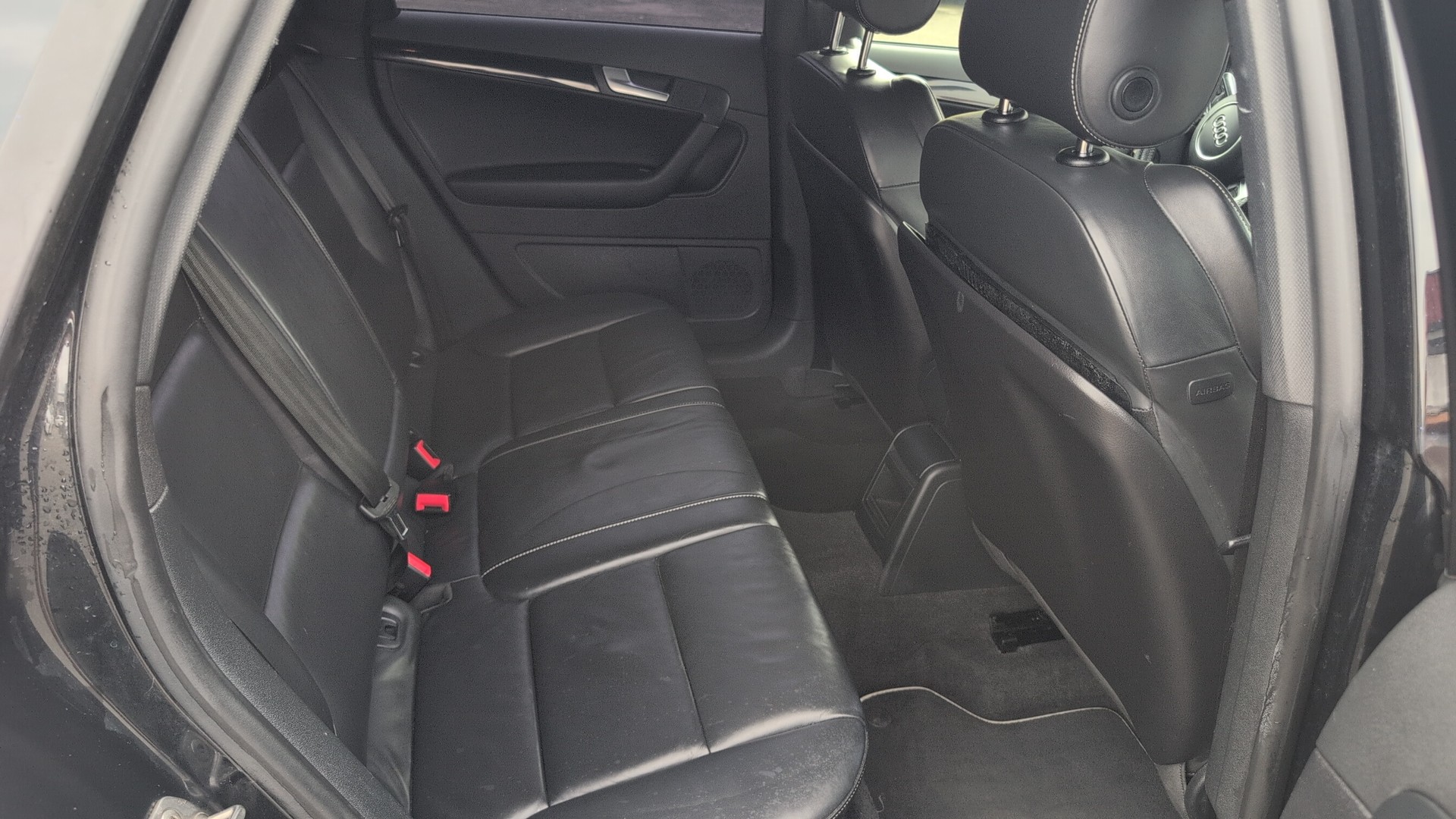 AUDI RS3 Sportback 2.5 TFSI quattro S-tronic-image-11