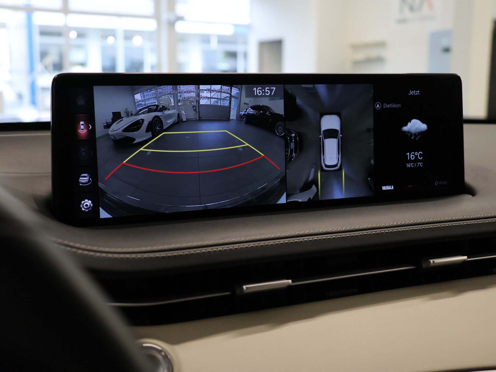 GENESIS GV70 2.2 CRDI Luxury AT8 AWD *Panoramadach* *Luxury Packet* *Fortlaufende Werksgarantie*-image-27