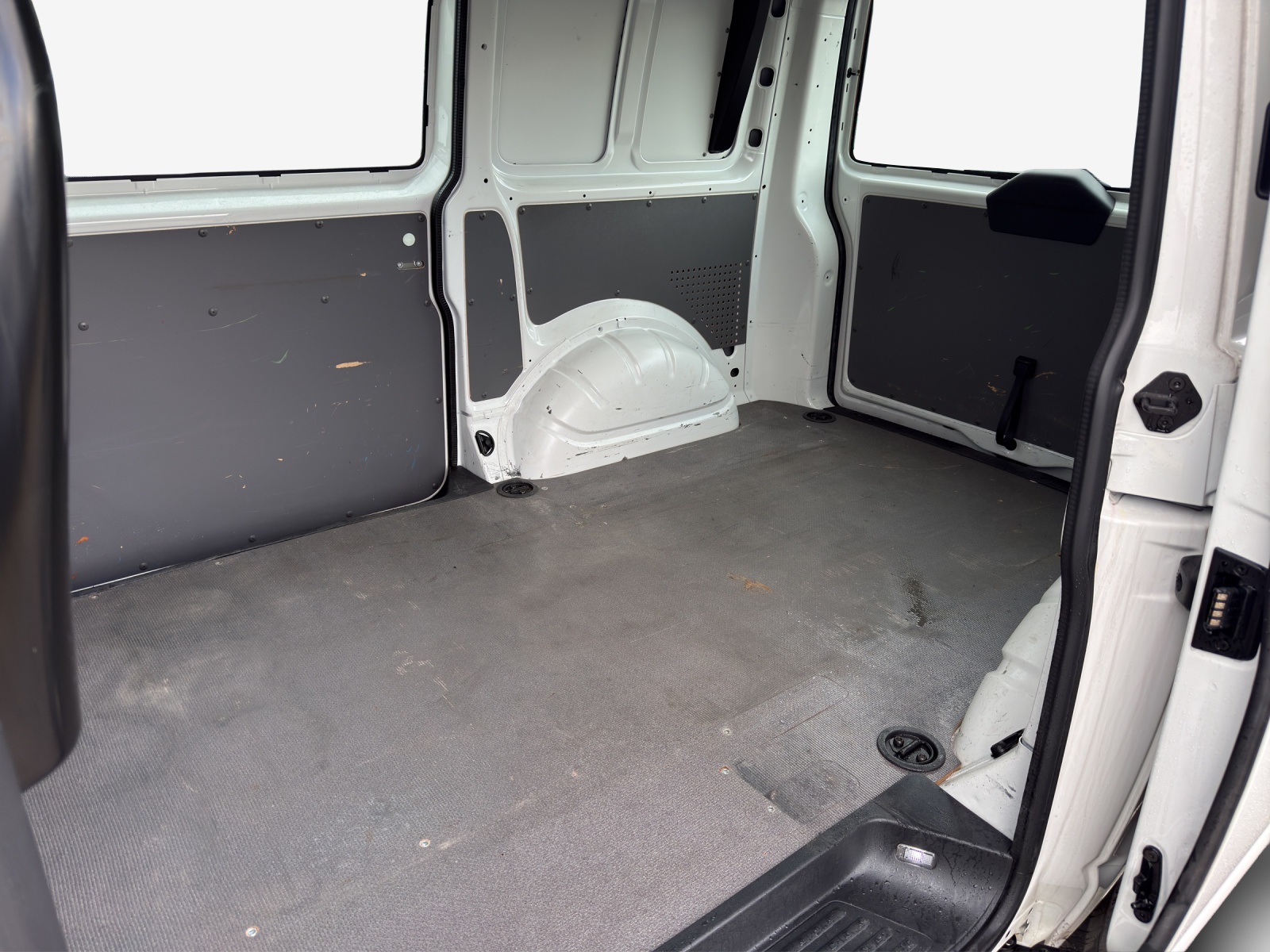 VW T6.1 2.0 TDI 4Motion-image-11