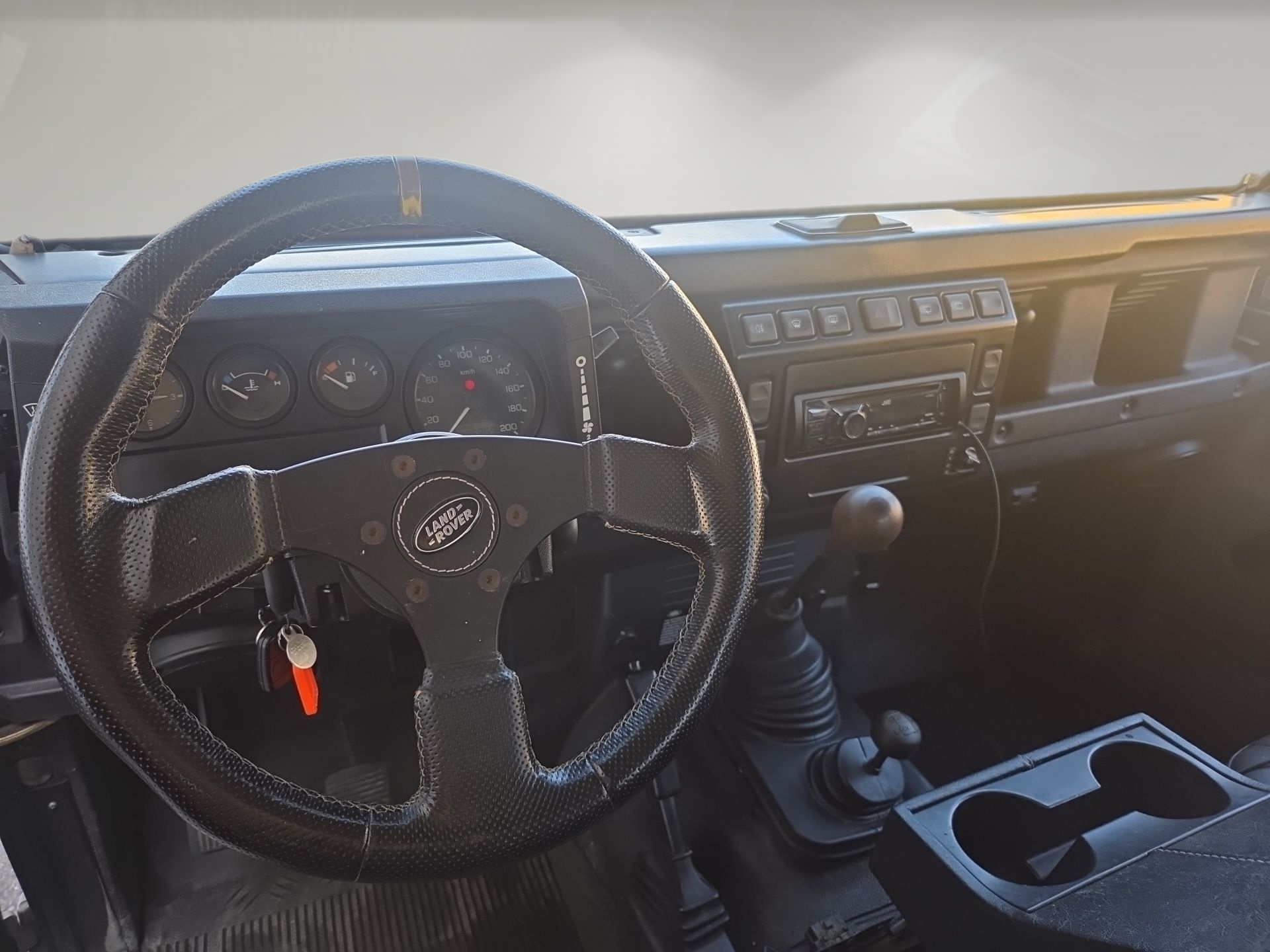 LAND ROVER Defender 110 SW 2.5 Td5-image-5