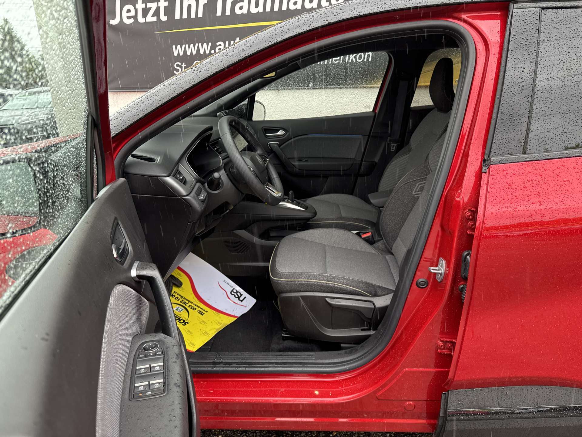 RENAULT Captur 1.8 E-Tech 160 Techno DHT-Automat-image-6
