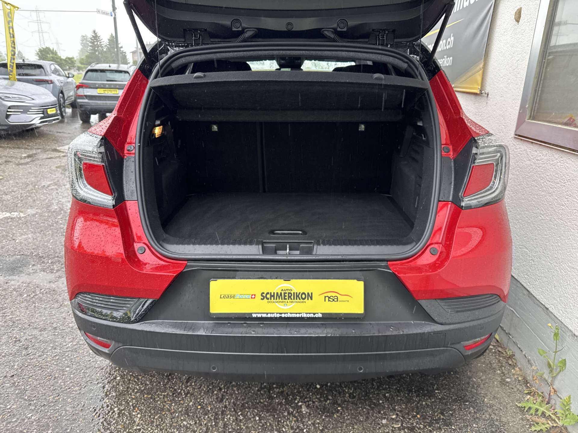 RENAULT Captur 1.8 E-Tech 160 Techno DHT-Automat-image-8