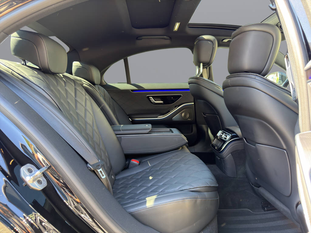 MERCEDES-BENZ S 350 d AMG Line 4matic-image-16
