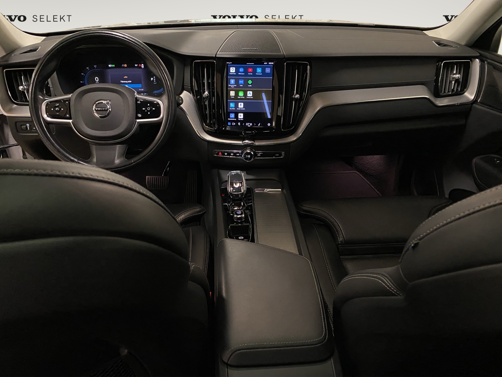 VOLVO XC60 2.0 T6 TE Inscription eAWD-image-10