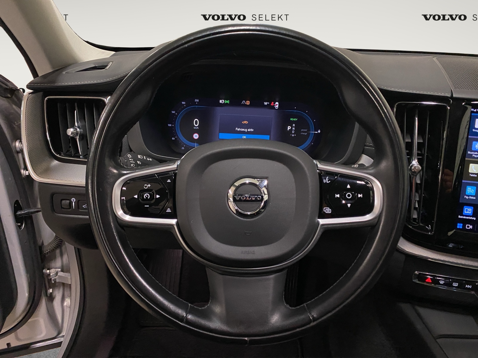 VOLVO XC60 2.0 T6 TE Inscription eAWD-image-7