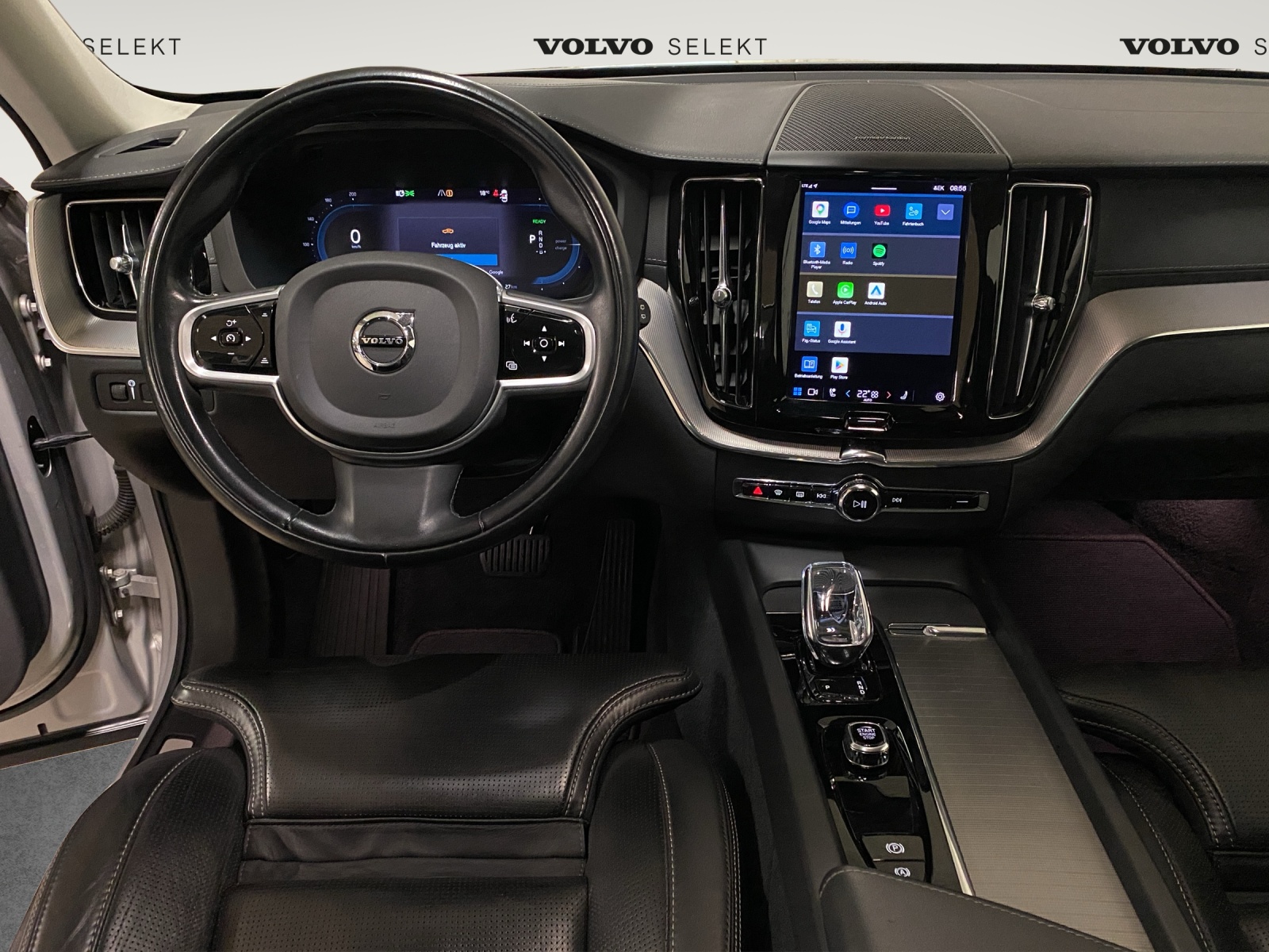 VOLVO XC60 2.0 T6 TE Inscription eAWD-image-9