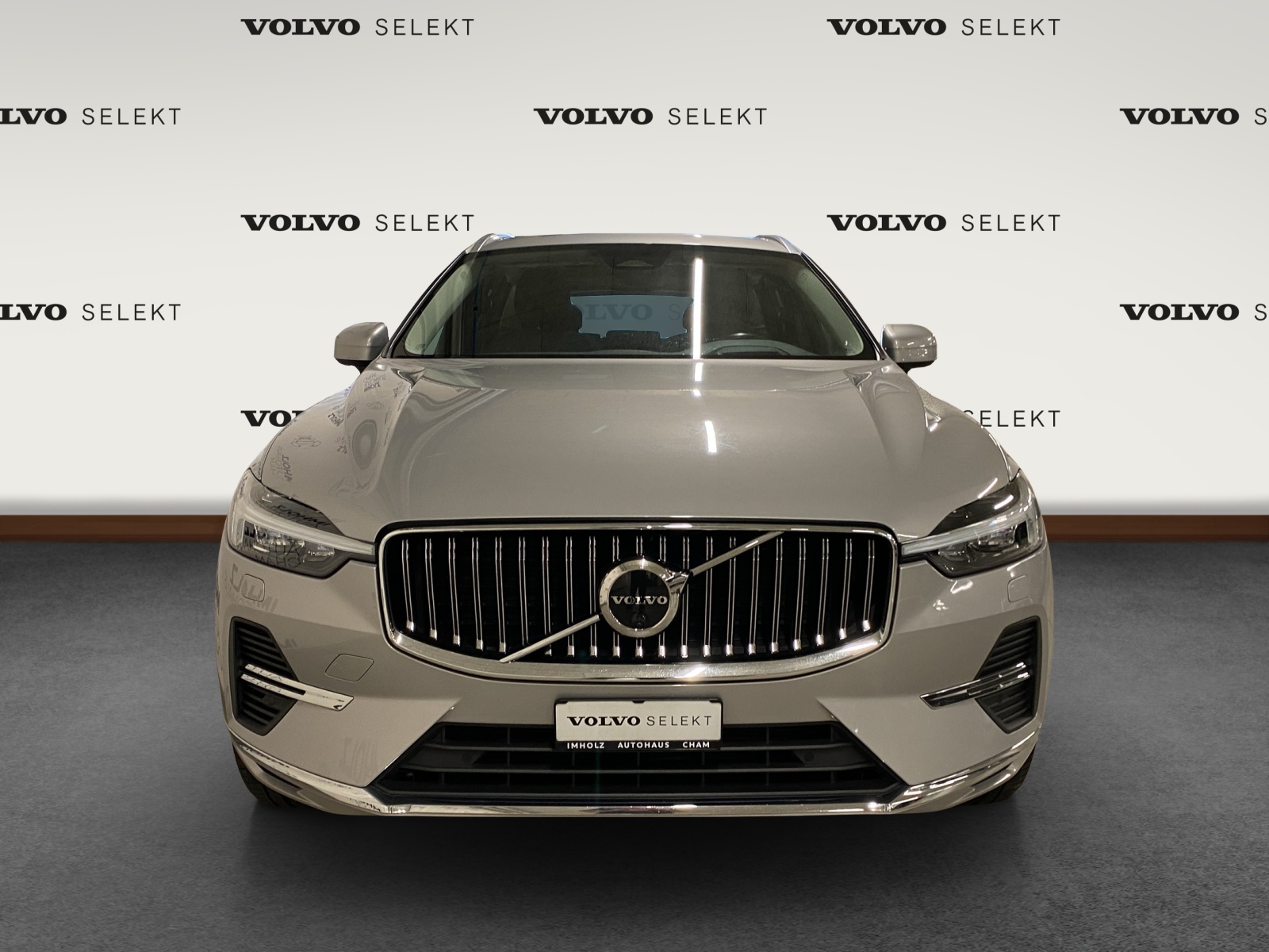 VOLVO XC60 2.0 T6 TE Inscription eAWD-image-4
