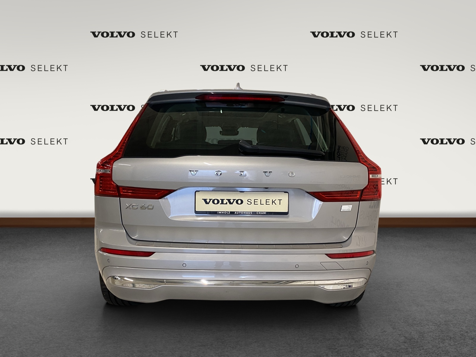 VOLVO XC60 2.0 T6 TE Inscription eAWD-image-3
