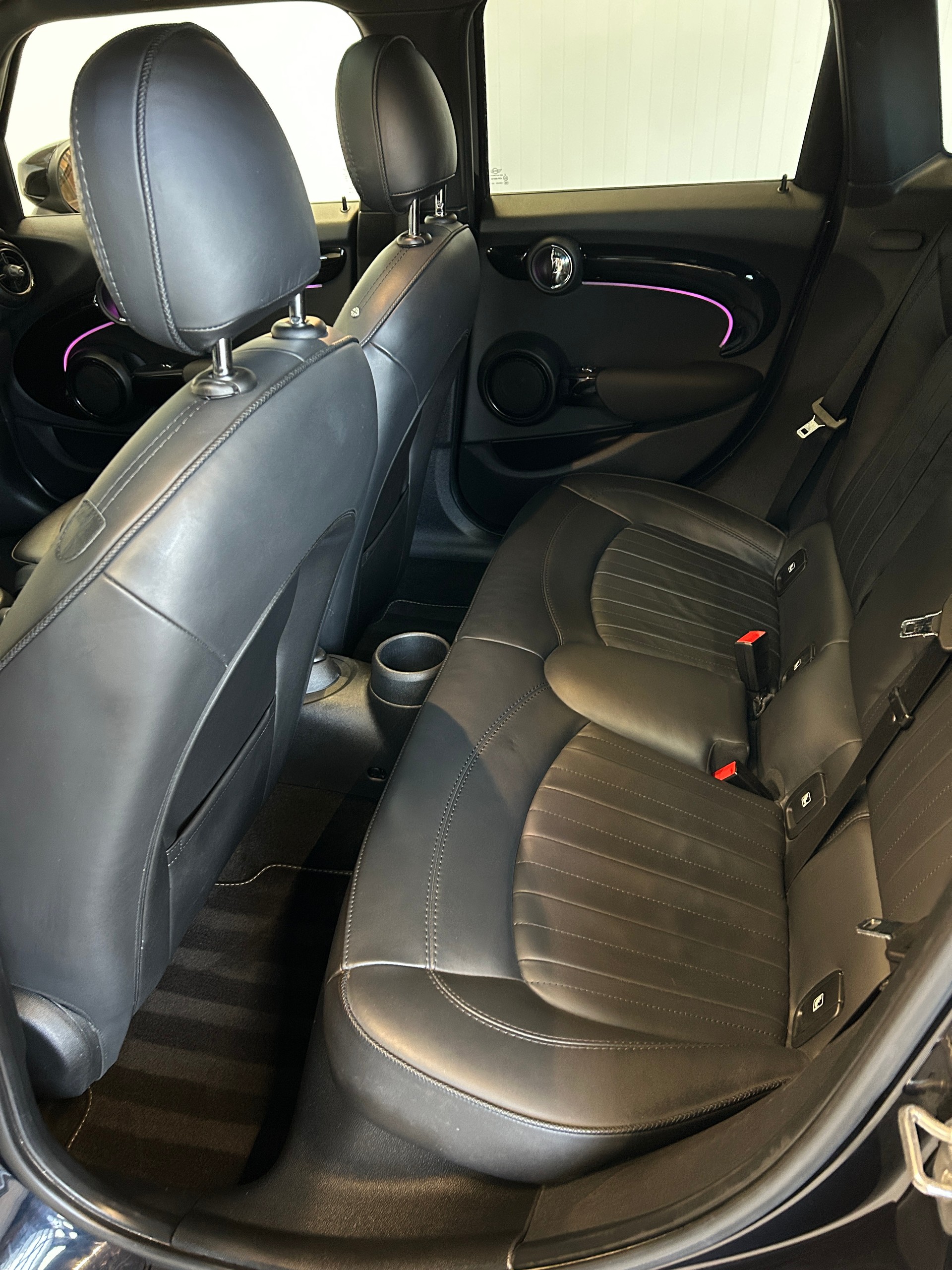 MINI Cooper Steptronic DKG-image-9