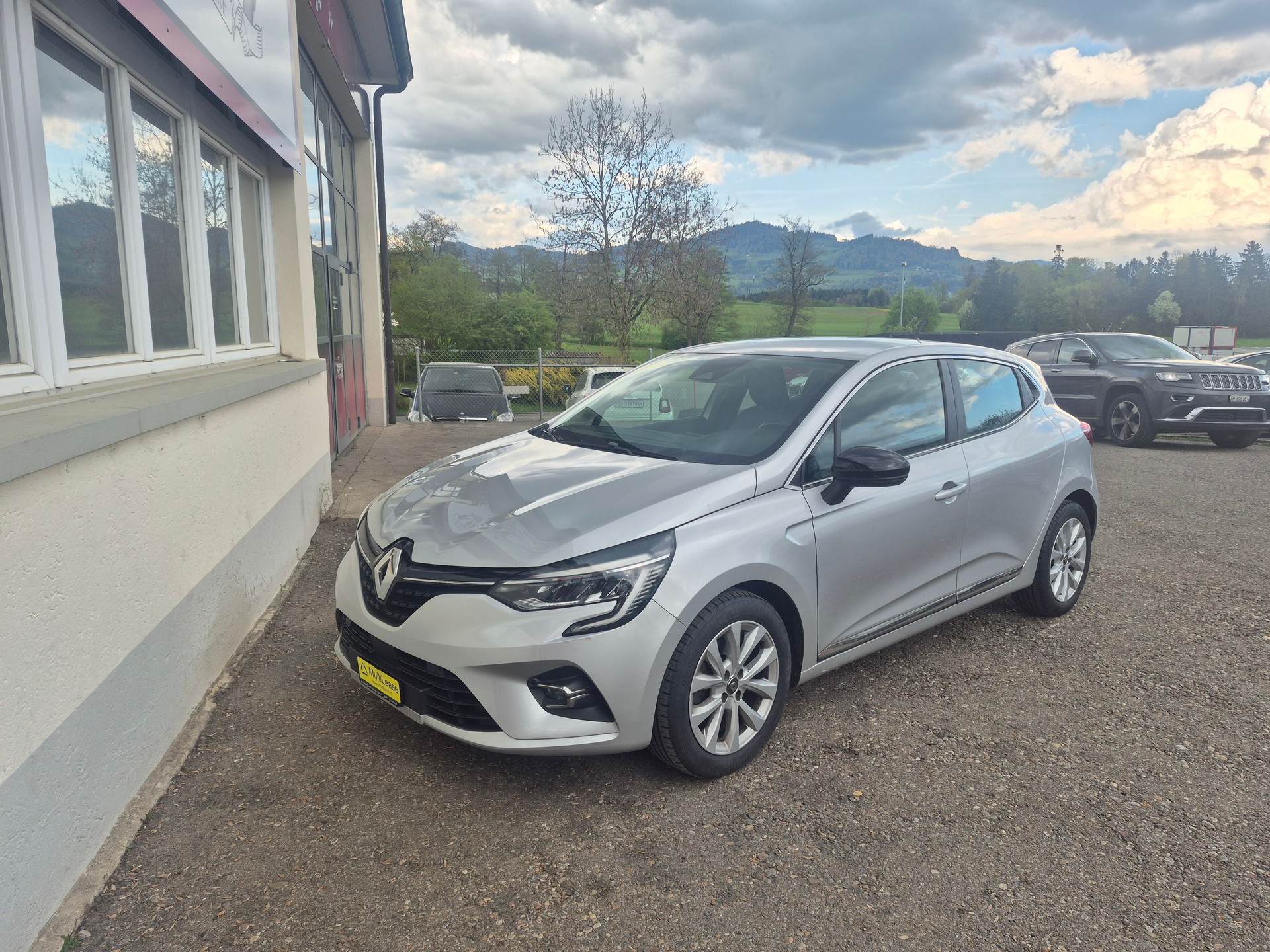 RENAULT Clio 1.3 Intens EDC-image-2