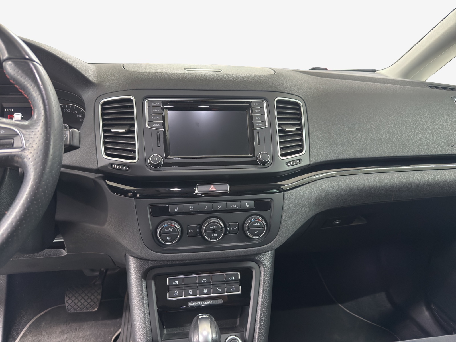 SEAT Alhambra 1.4 TSI DSG Hola FR-image-10