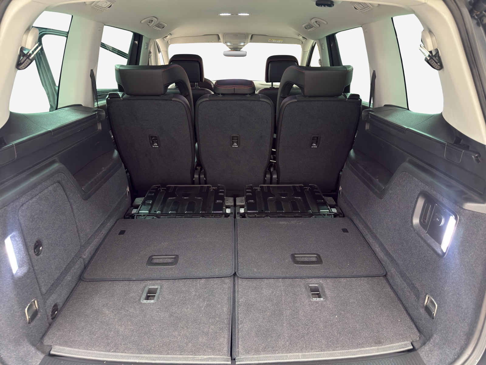 SEAT Alhambra 1.4 TSI DSG Hola FR-image-12