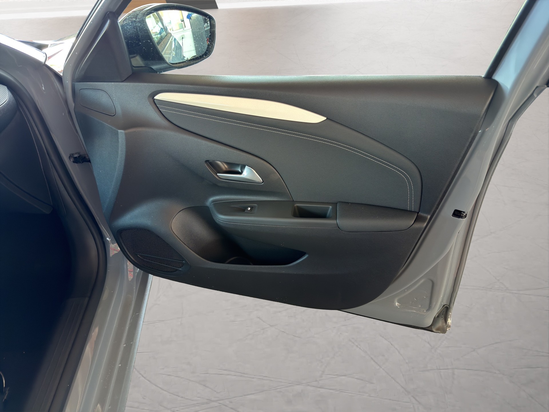 OPEL Corsa-e 156 GS Pack Winter-image-14