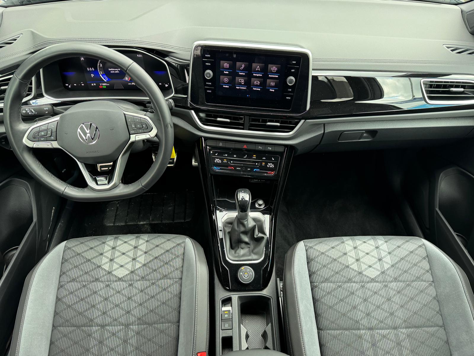 VW T-Roc 2.0 TSI R-Line DSG 4Motion-image-7