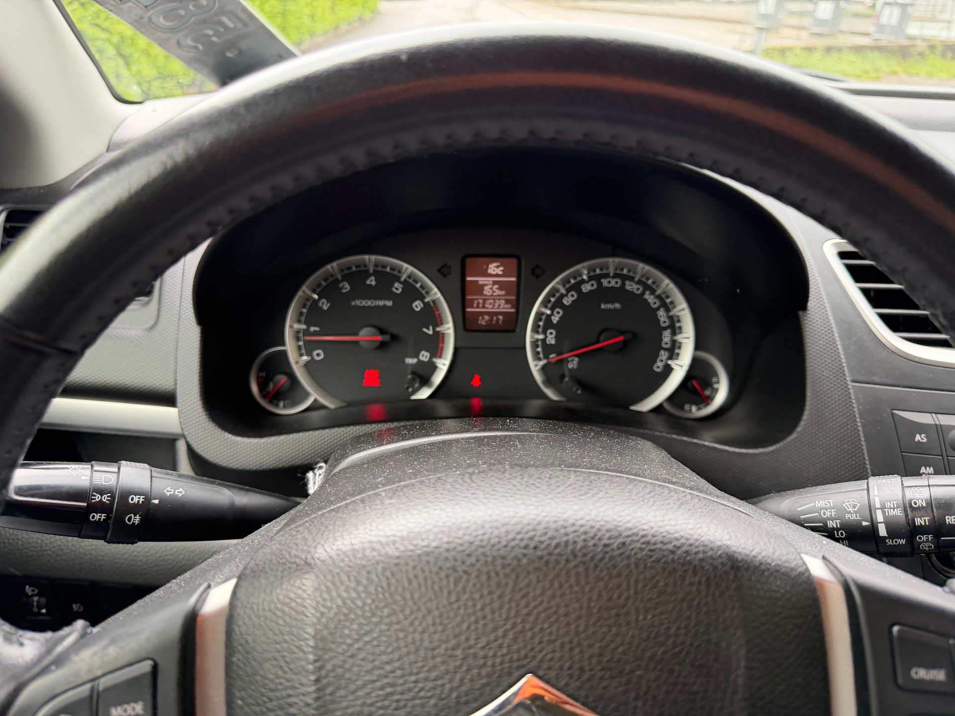 SUZUKI Swift 1.2i 16V GL Top 4x4-image-10