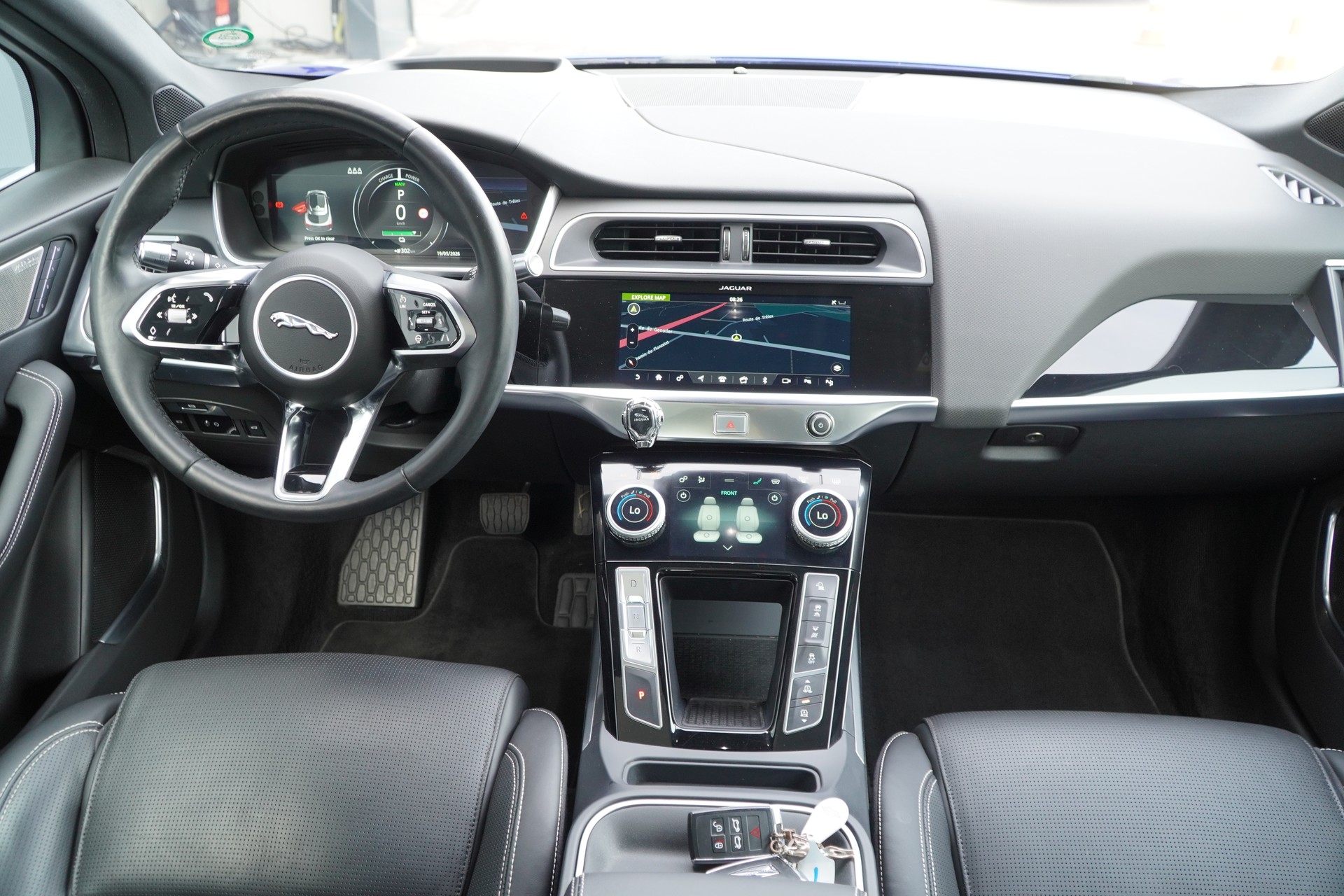 JAGUAR I-Pace EV400 HSE AWD-image-11