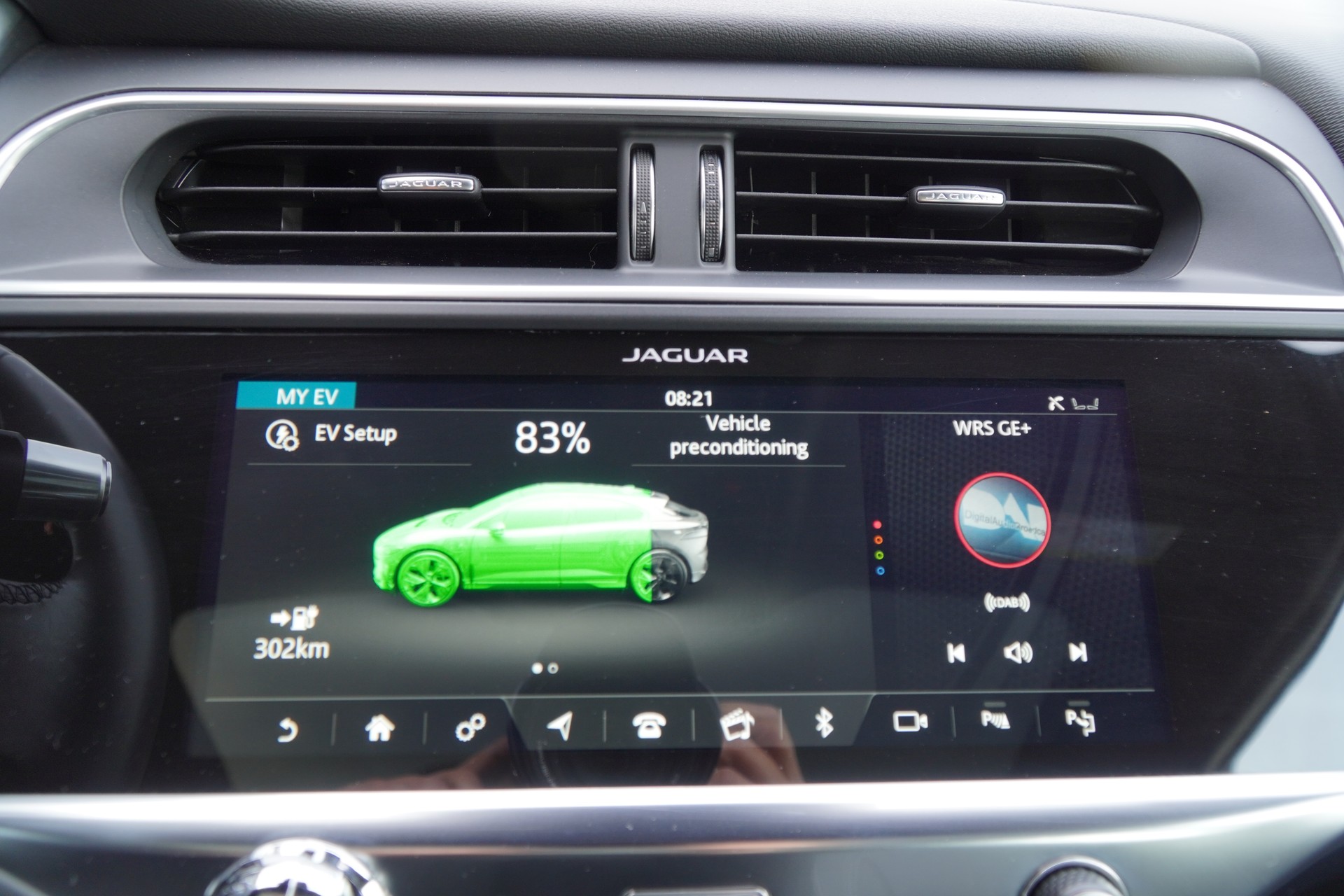 JAGUAR I-Pace EV400 HSE AWD-image-17