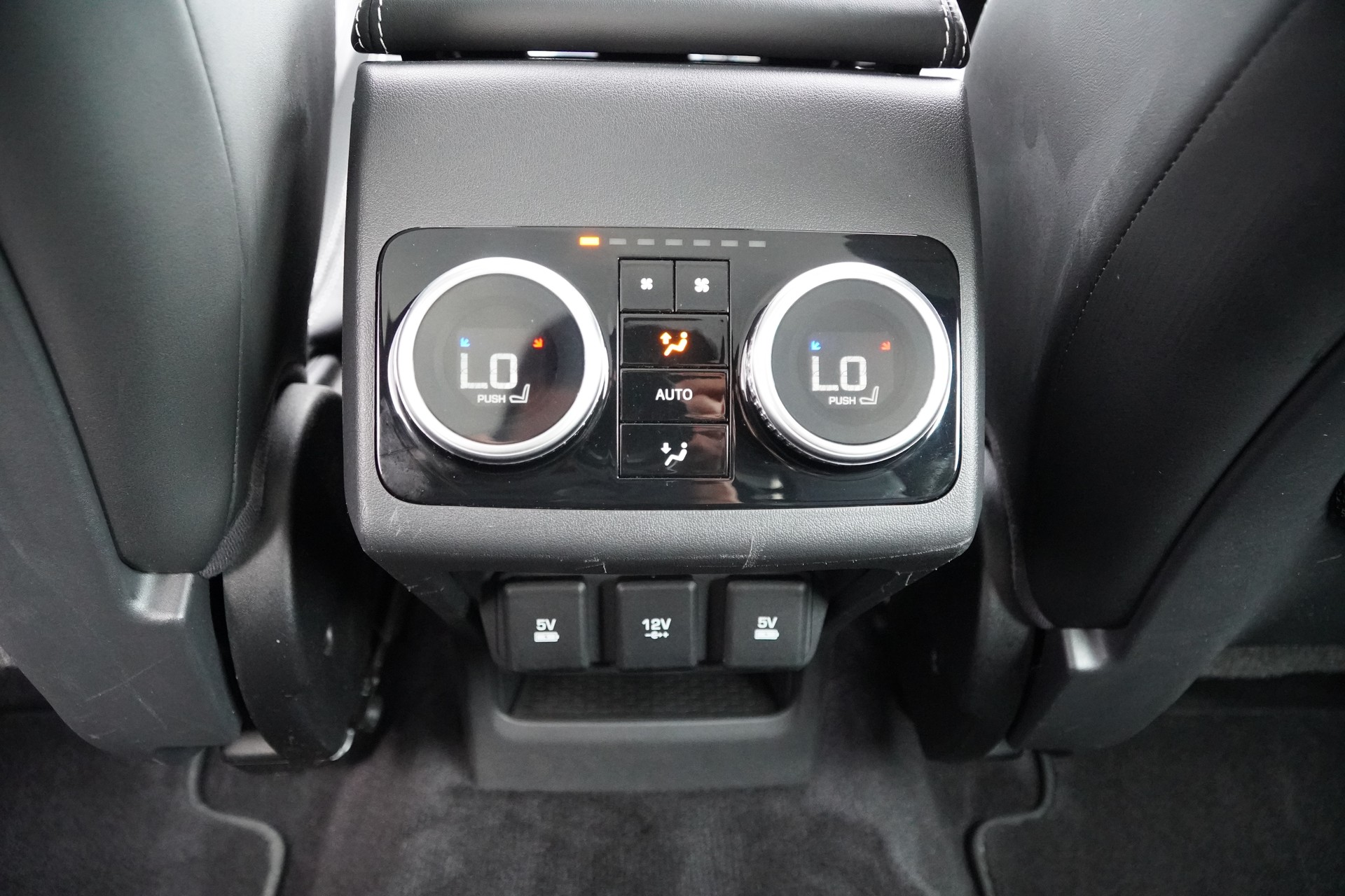 JAGUAR I-Pace EV400 HSE AWD-image-25
