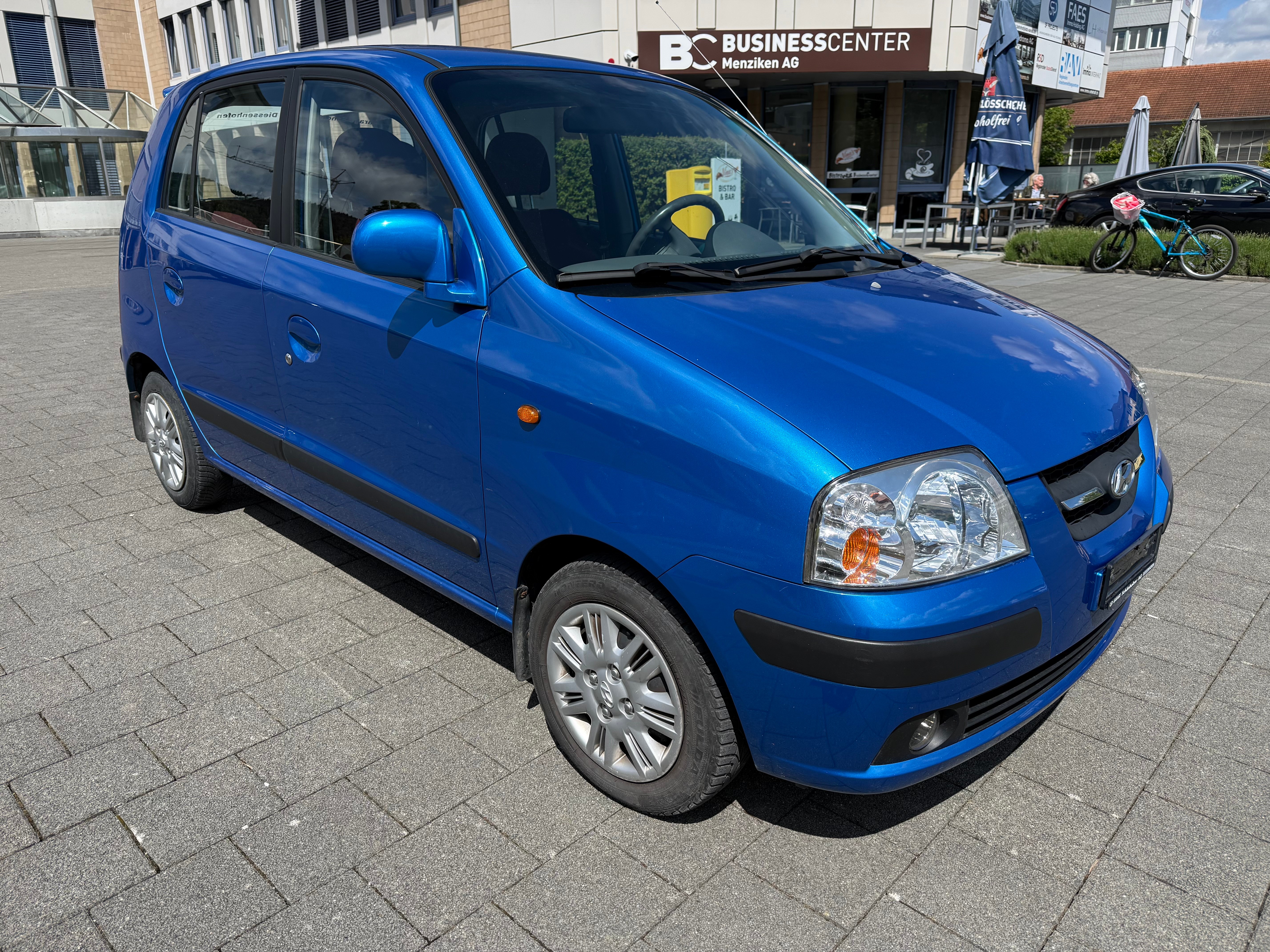 Car photo