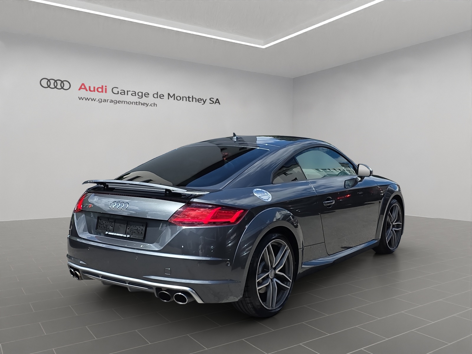 AUDI TTS Coupé 2.0 TFSI quattro S-tronic-image-3