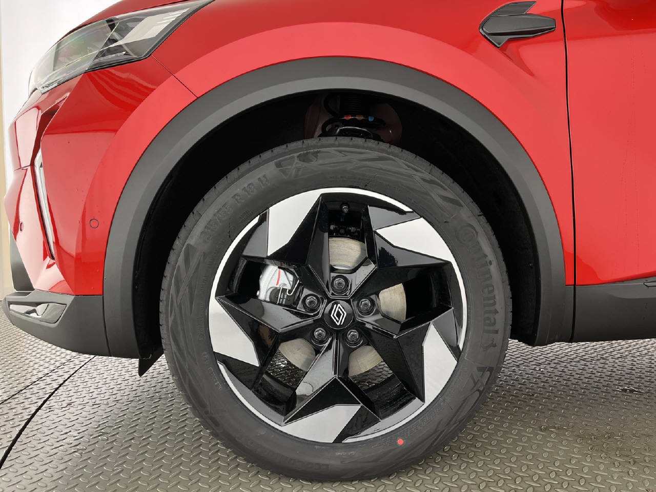 RENAULT Captur 1.8 E-Tech techno-image-5