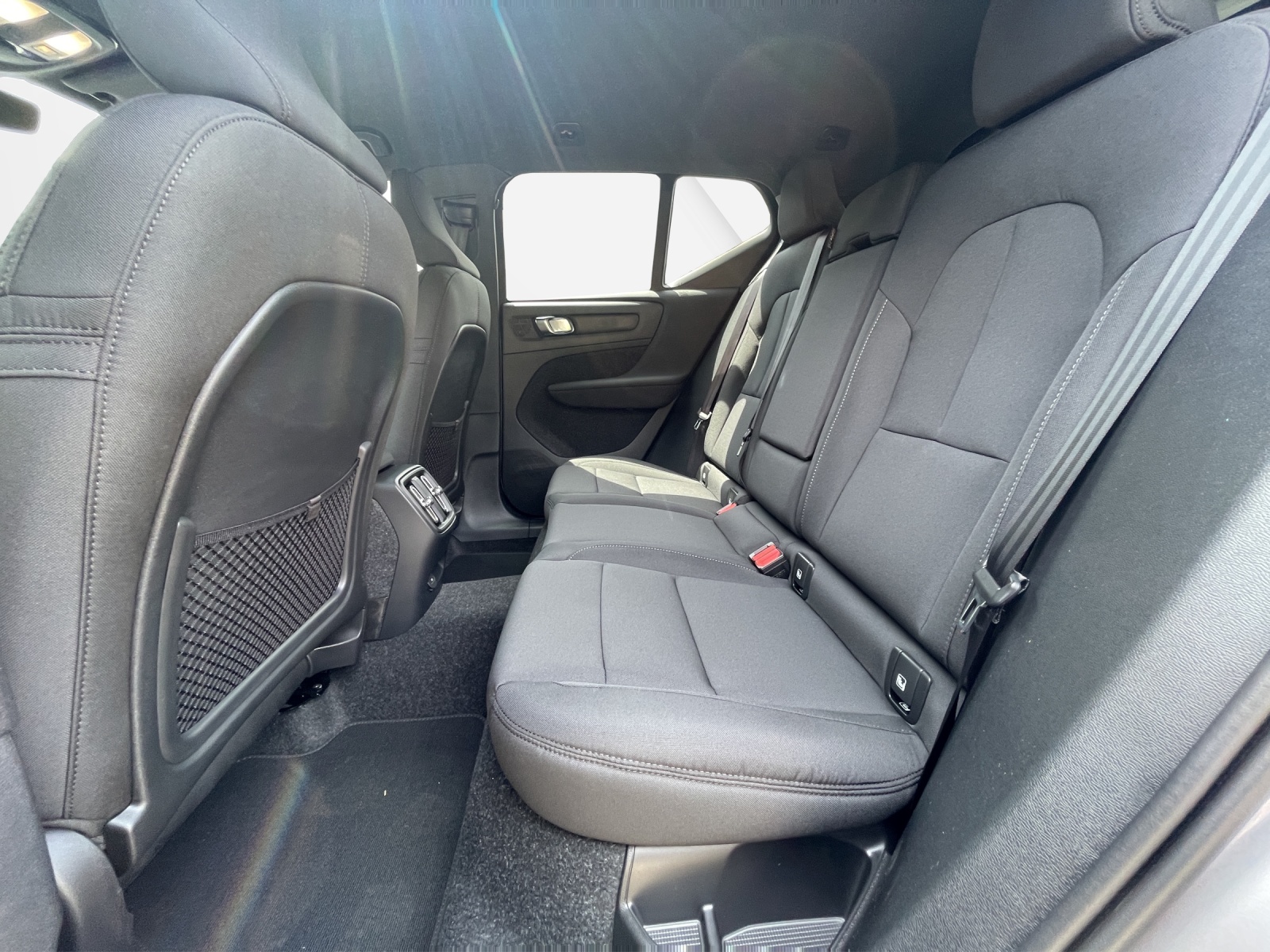 VOLVO EX40 Extended Plus-image-13