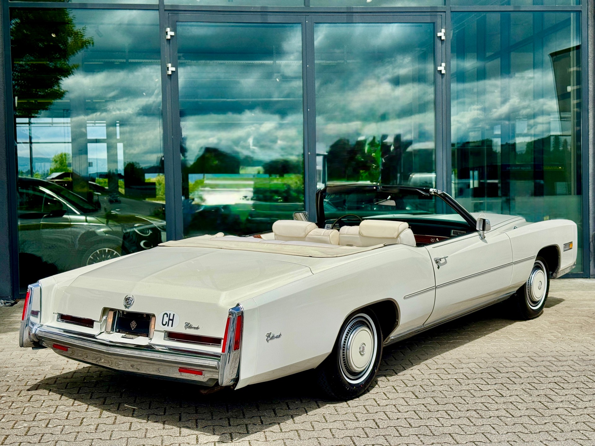 CADILLAC ELDORADO CABRIOLET *Veteran*-image-5