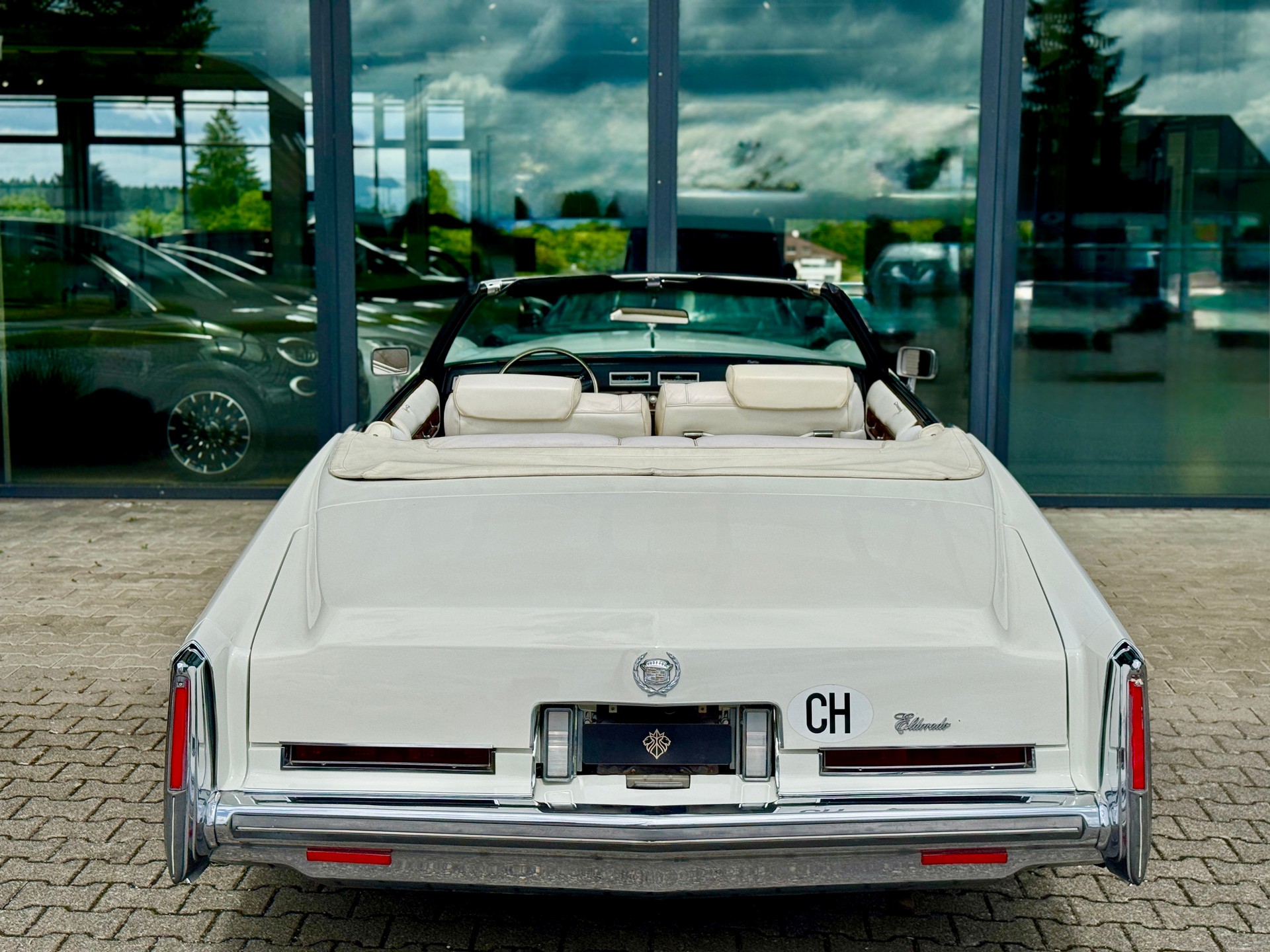 CADILLAC ELDORADO CABRIOLET *Veteran*-image-4