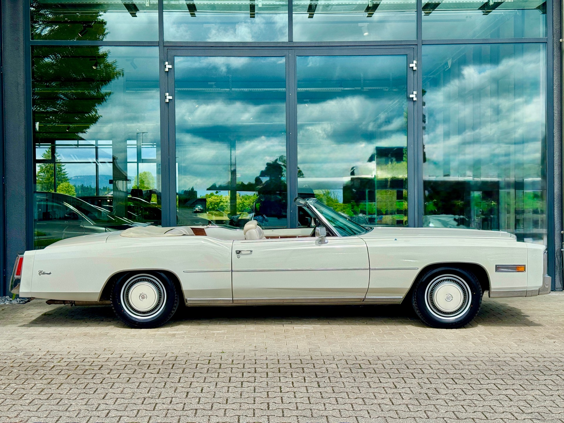CADILLAC ELDORADO CABRIOLET *Veteran*-image-6