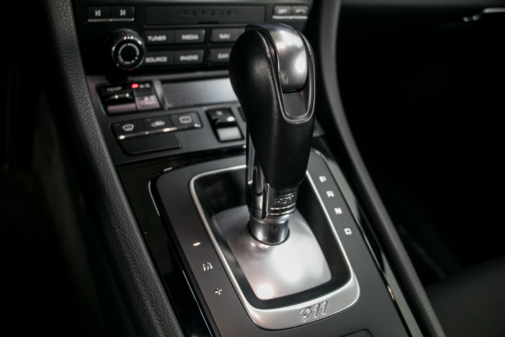 PORSCHE 911 Carrera T PDK-image-9