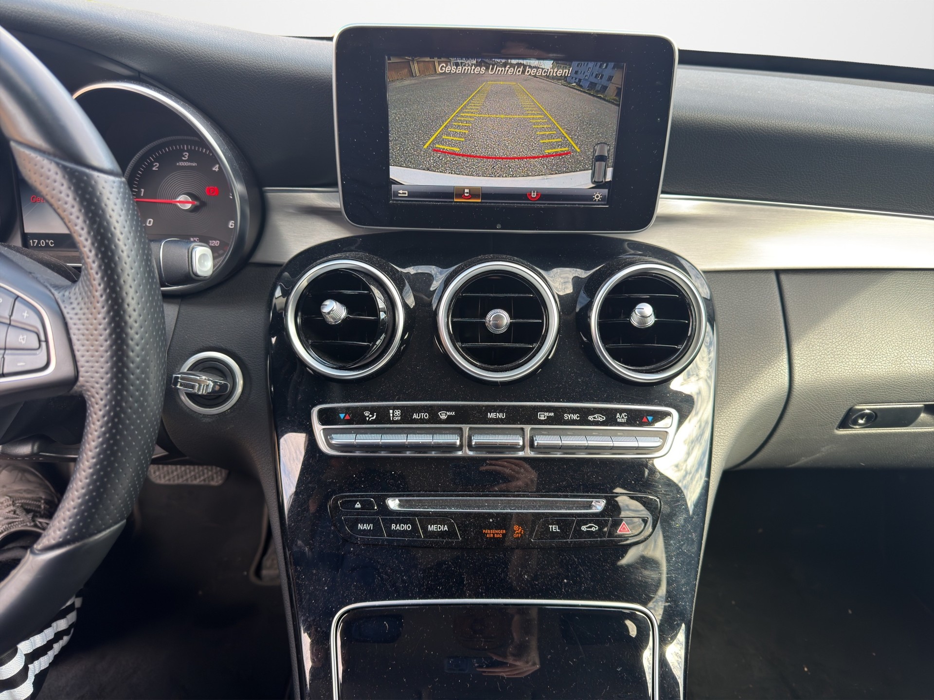 MERCEDES-BENZ C 250 BlueTEC 4Matic 7G-Tronic-image-9