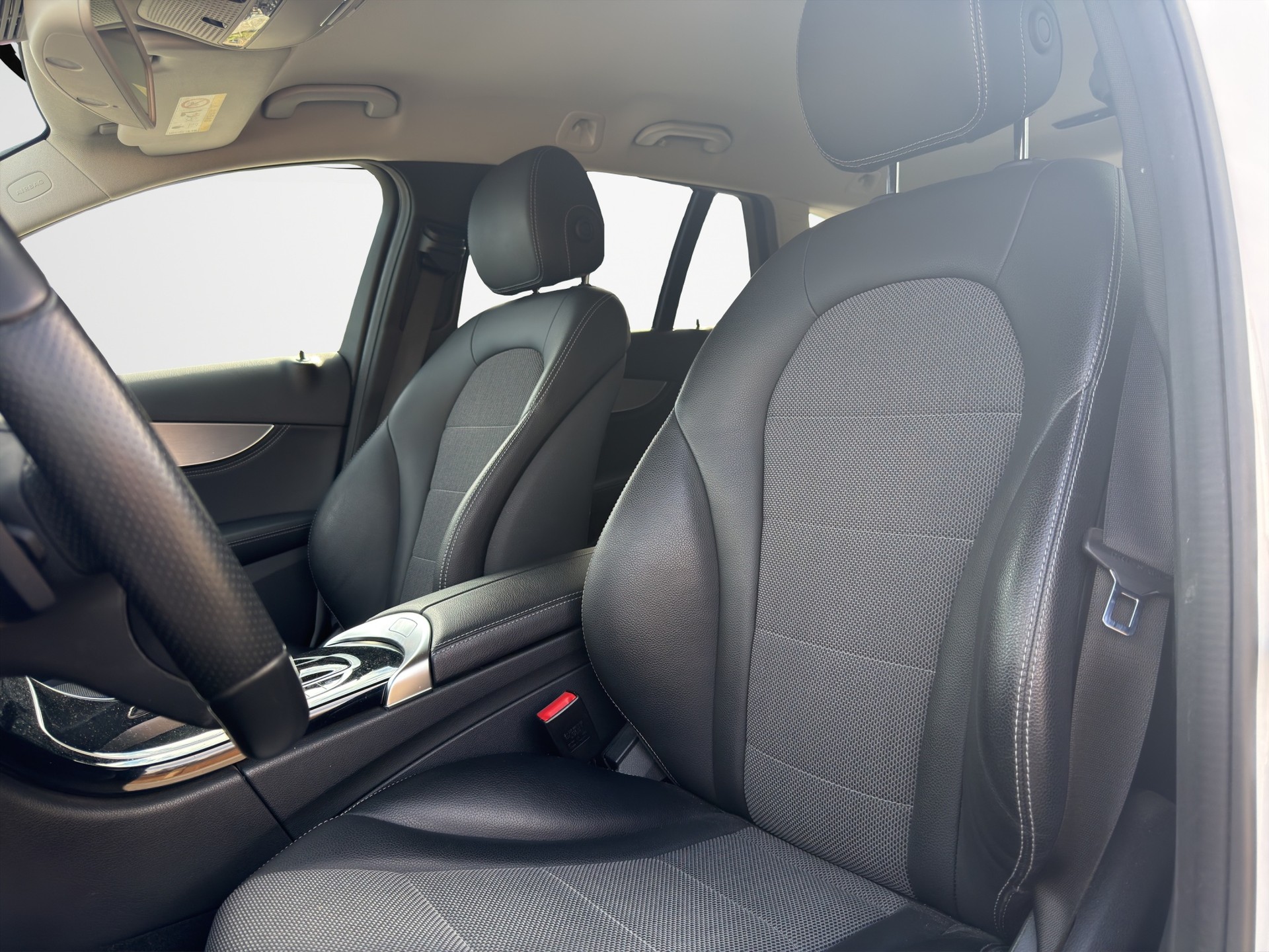 MERCEDES-BENZ C 250 BlueTEC 4Matic 7G-Tronic-image-12