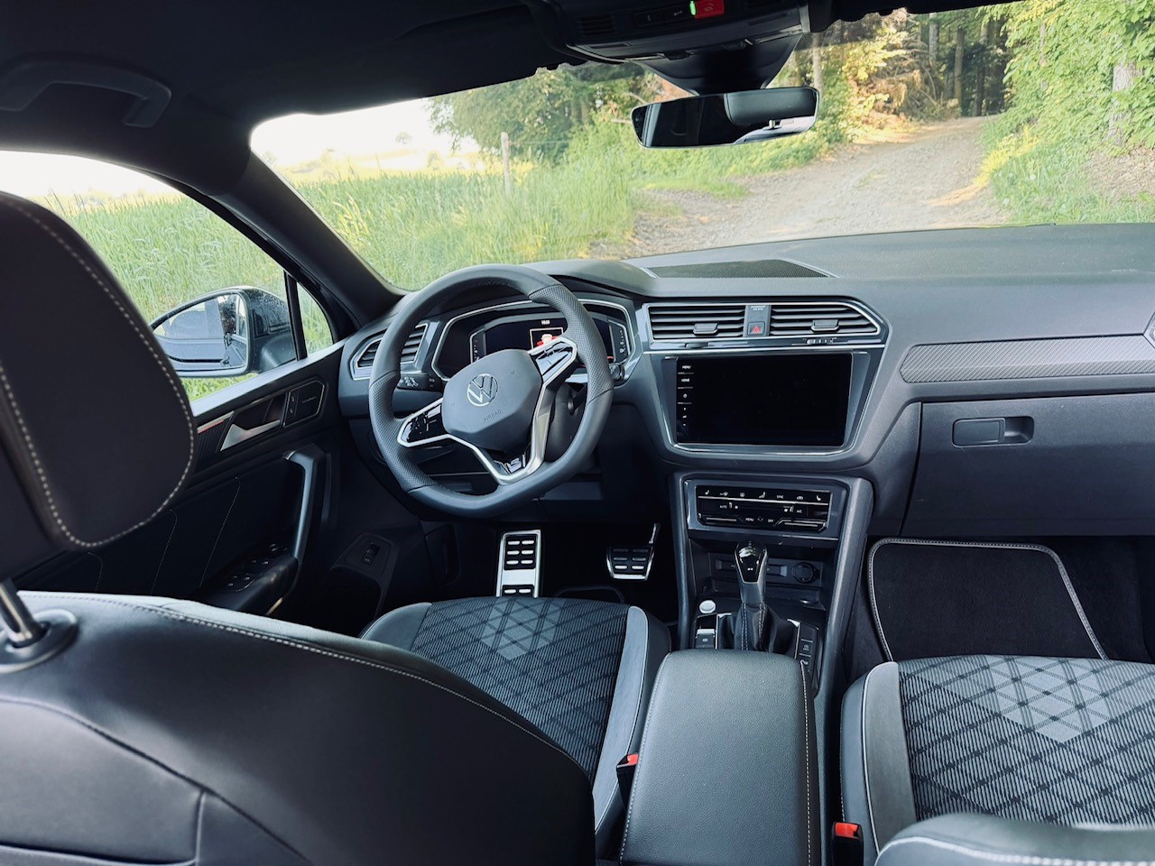 VW 2.0 TSI R-Line DSG Allspace-image-7