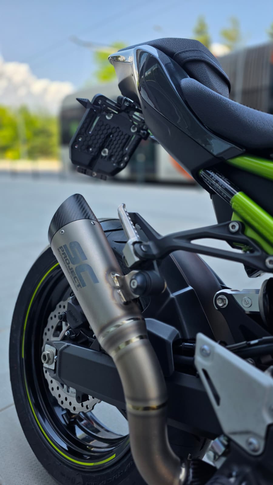 KAWASAKI Z 900-image-4